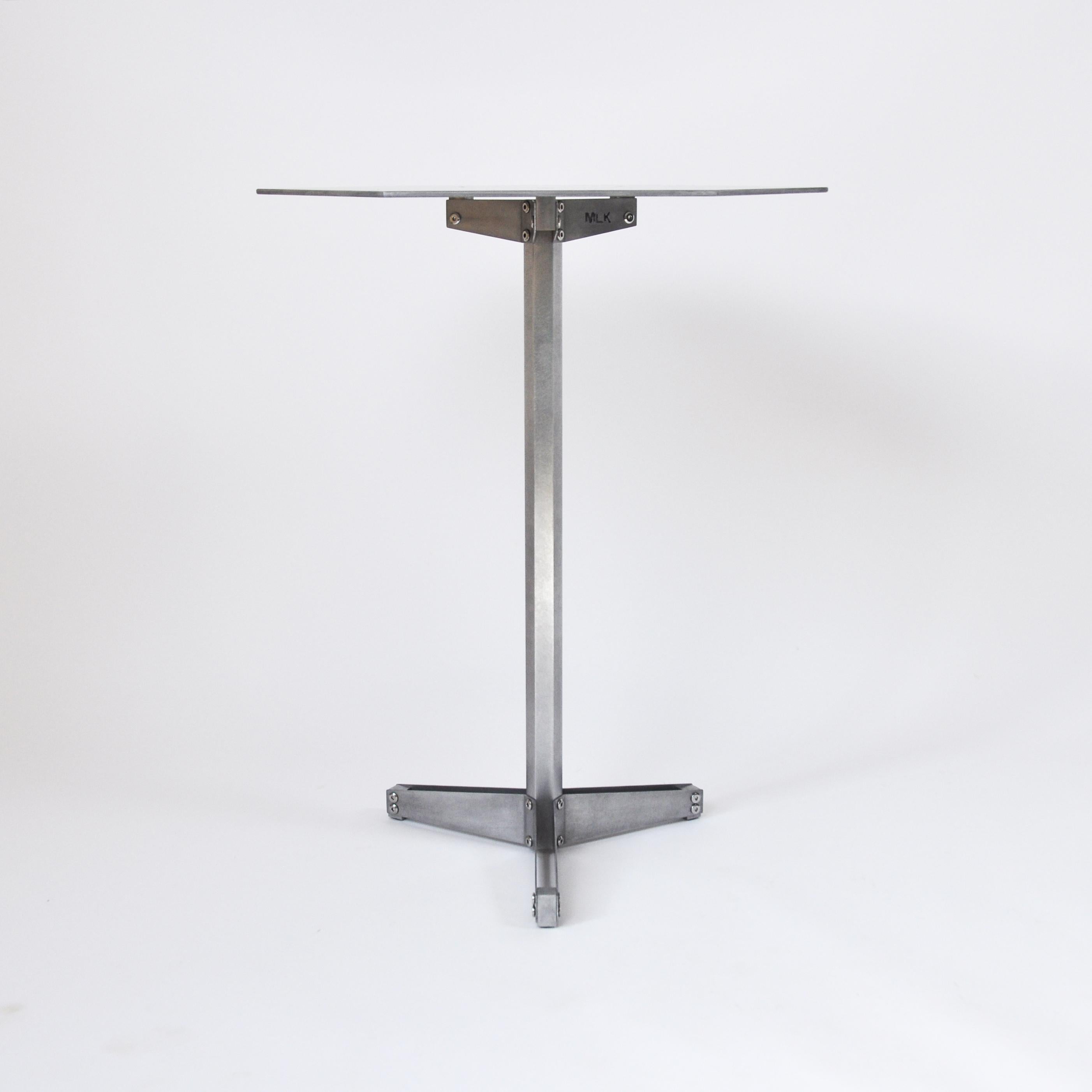 Hex600 Tisch von MLK Furniture (21. Jahrhundert und zeitgenössisch) im Angebot