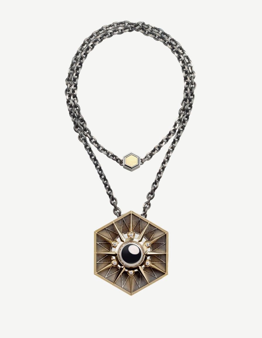 Diamonds Onyx Hexa Pendant in 18k yellow gold by Elie Top. Pendant chain necklace made from distressed silver. 18K yellow gold hexagonal pendant.Rotating onyx disc revealing a star set with a diamond.