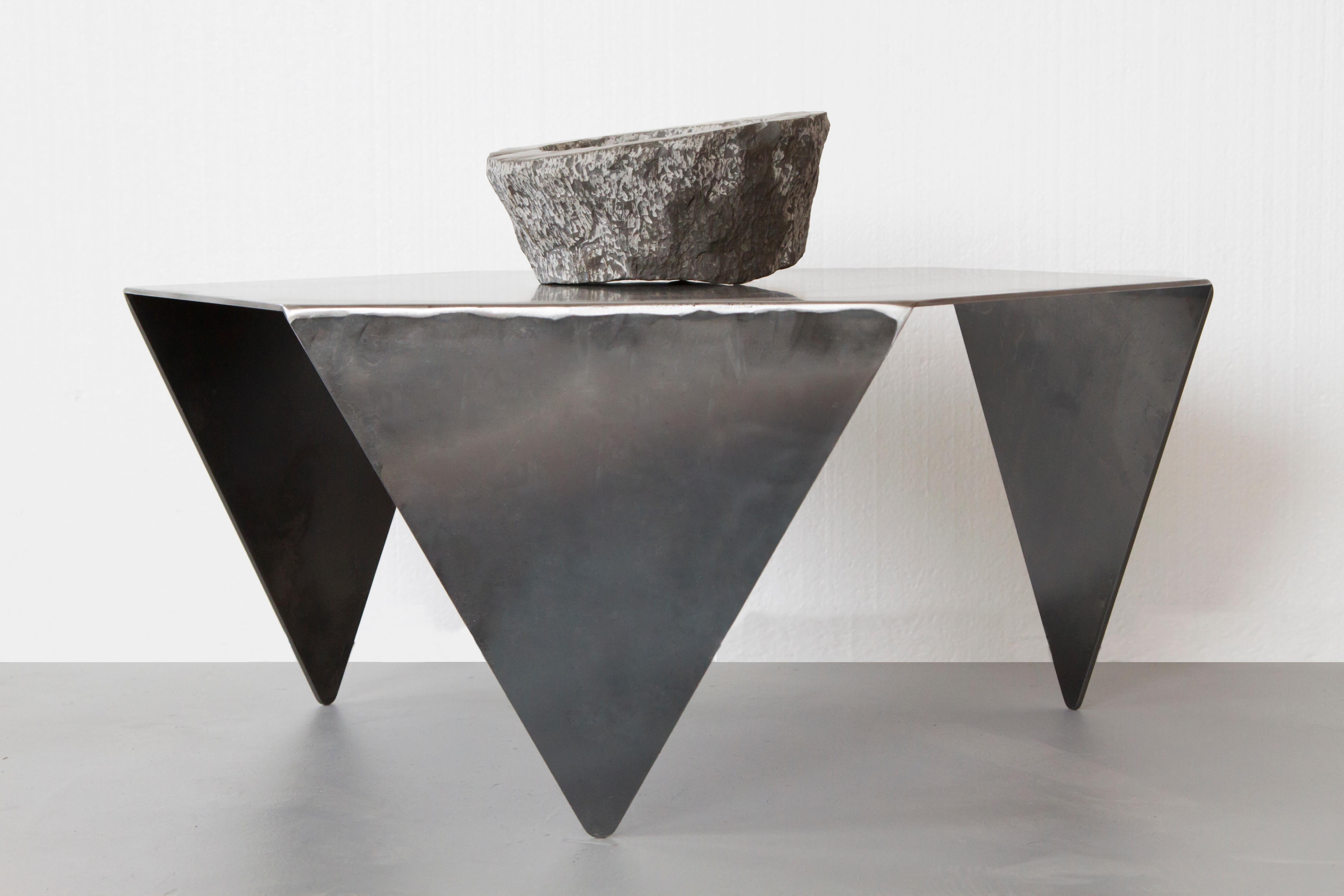 coffee table minimalist design