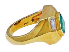 Hexagon Cut Emerald and Diamond Gold Ring