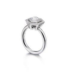 Sechseckiger eisiger Diamant 1,71ct - Ice Queen Platin Halo Ring