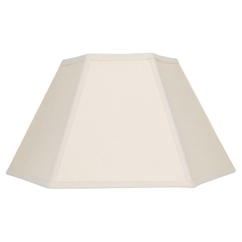 Paralume esagonale in lino con rifiniture in crema - 14" - Montaggio UK/EU