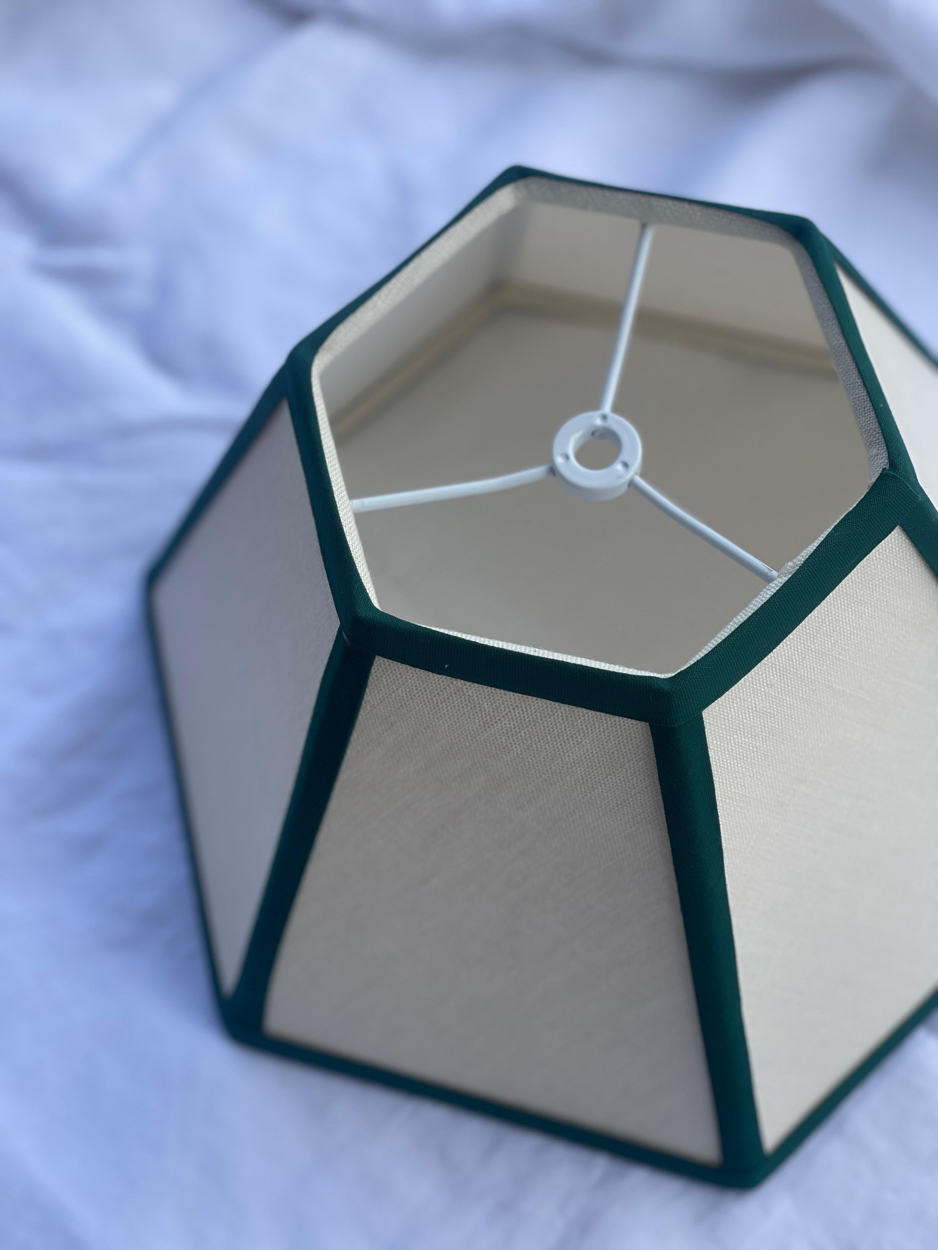 Abat-jour hexagonal en lin, bordures vertes - 16