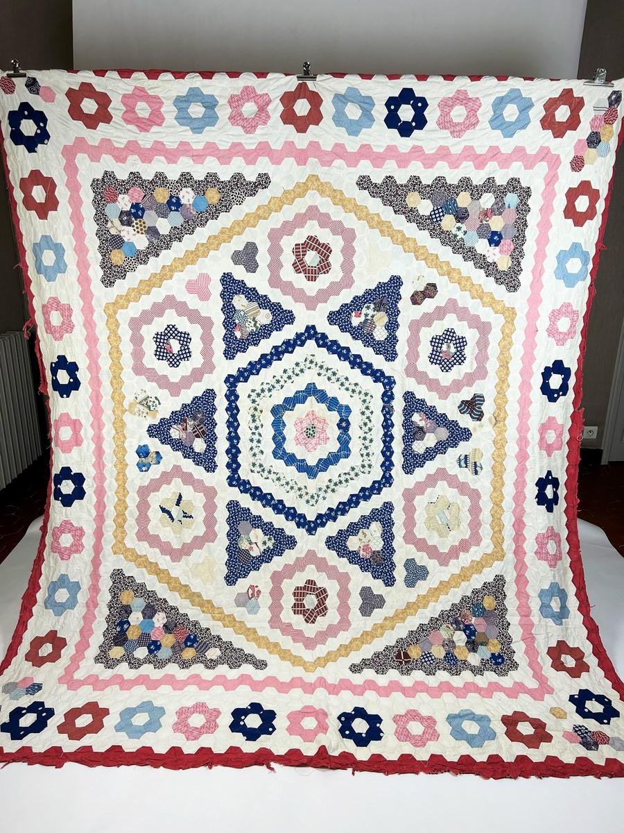 Hexagon patchwork in printed cotton - USA Circa 1860 In Good Condition For Sale In Toulon, FR