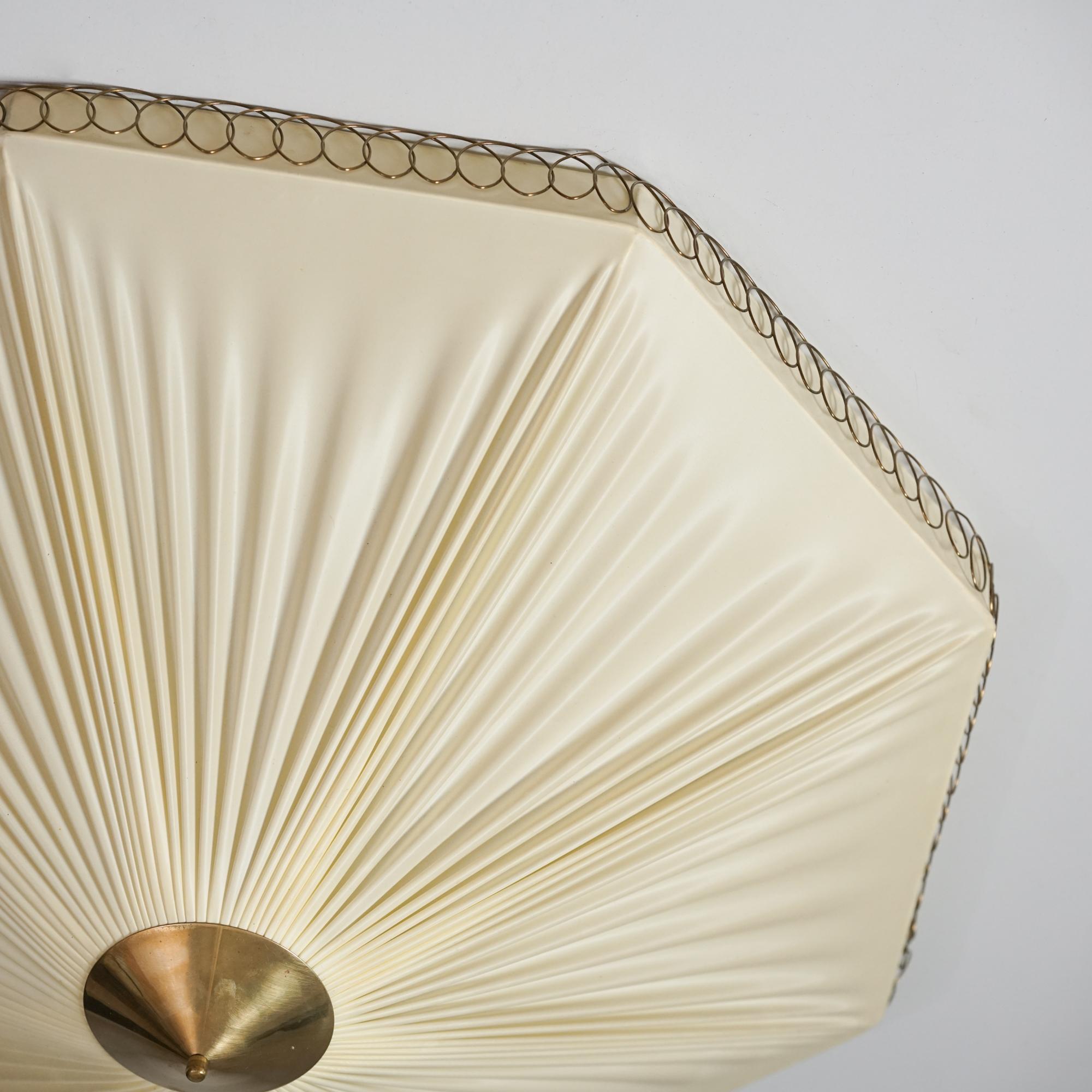 Finlandais Boîte d'encastrement de forme hexagonale, modèle ES 1901/70, Itsu, années 1950 en vente