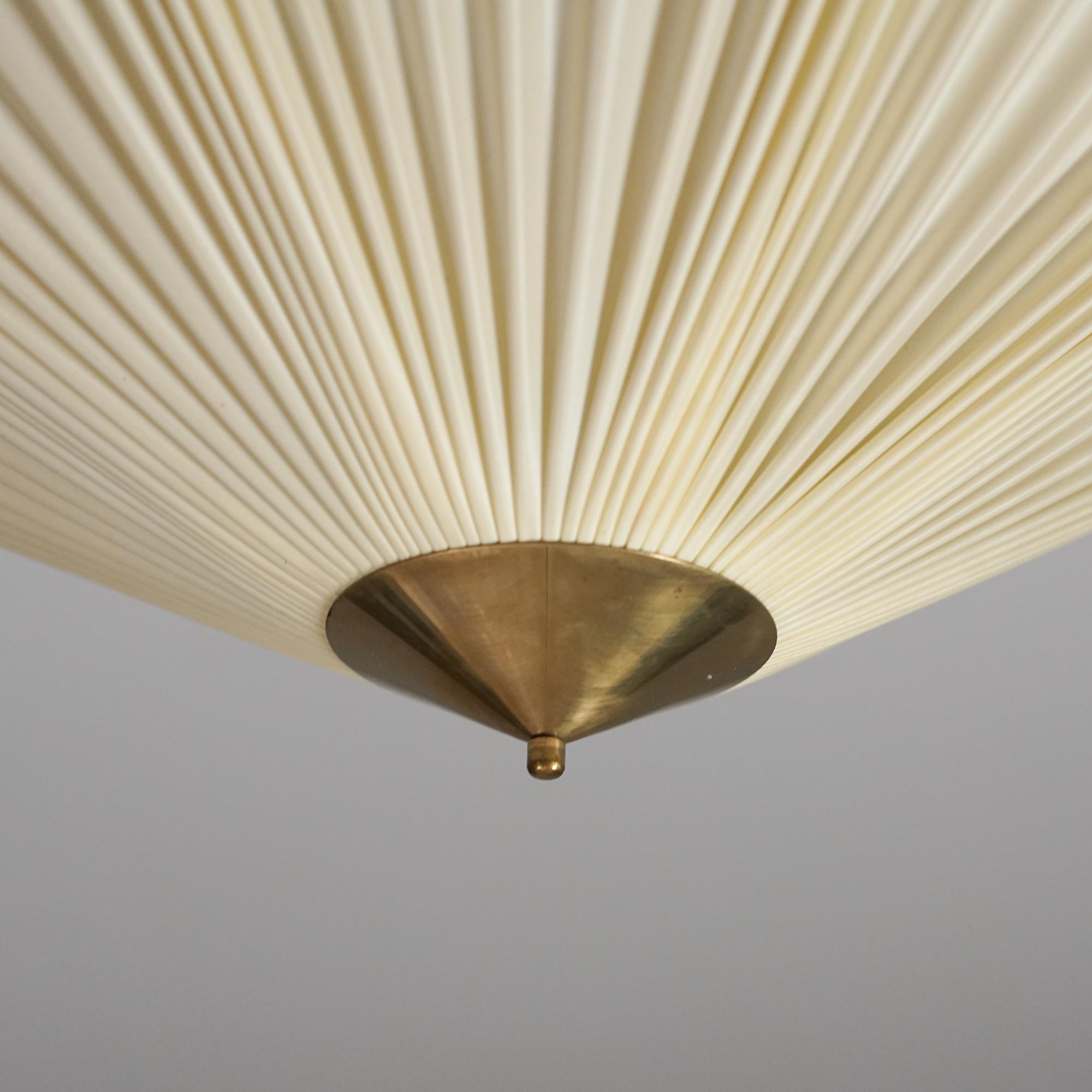 Milieu du XXe siècle Boîte d'encastrement de forme hexagonale, modèle ES 1901/70, Itsu, années 1950 en vente