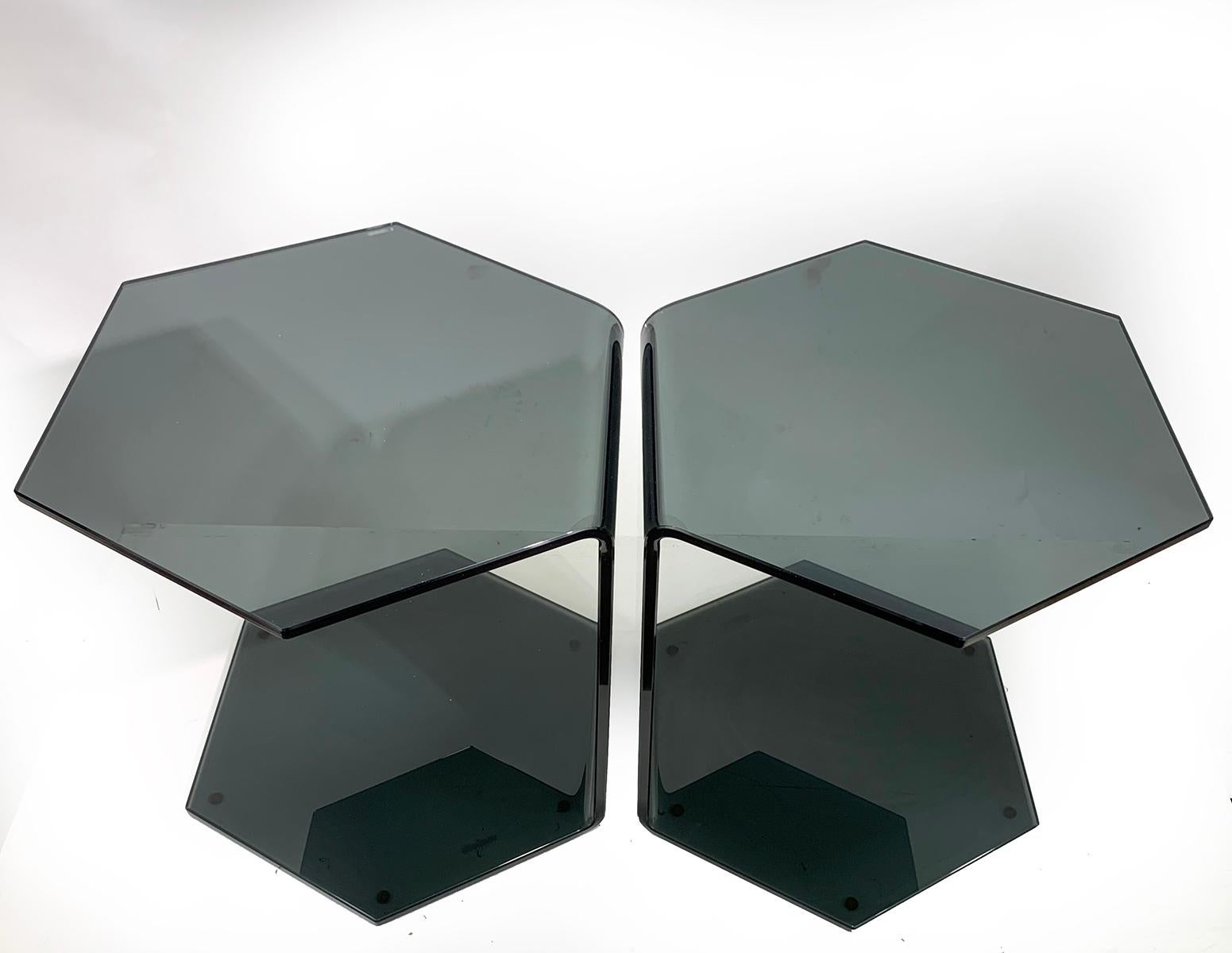 Modern Hexagon Side Tables Designed by M. Manzoni & R. Tapinassi  for Steiner Paris For Sale