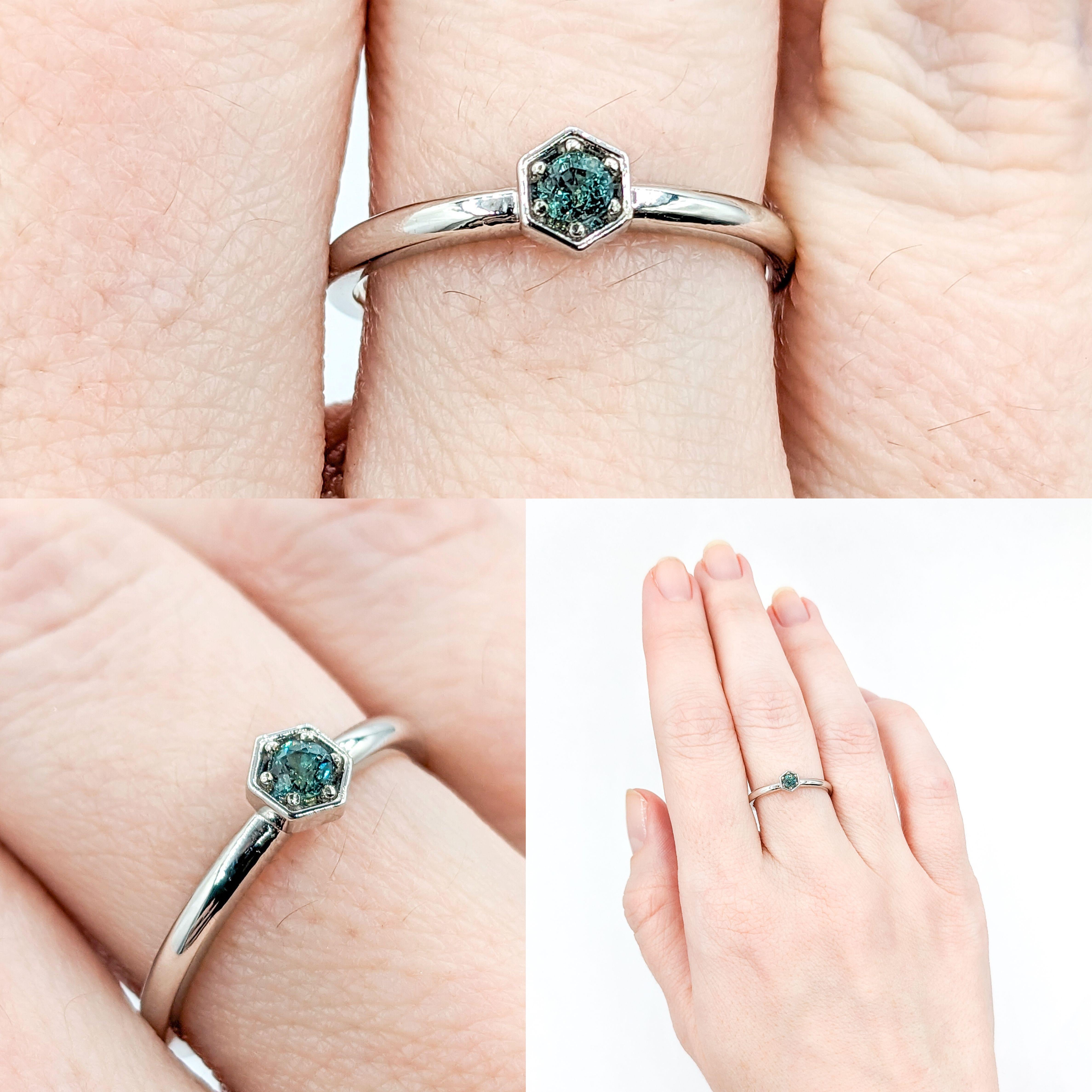 For Sale:  Hexagon Style Natural Brazilian Alexandrite Ring in White Gold 2