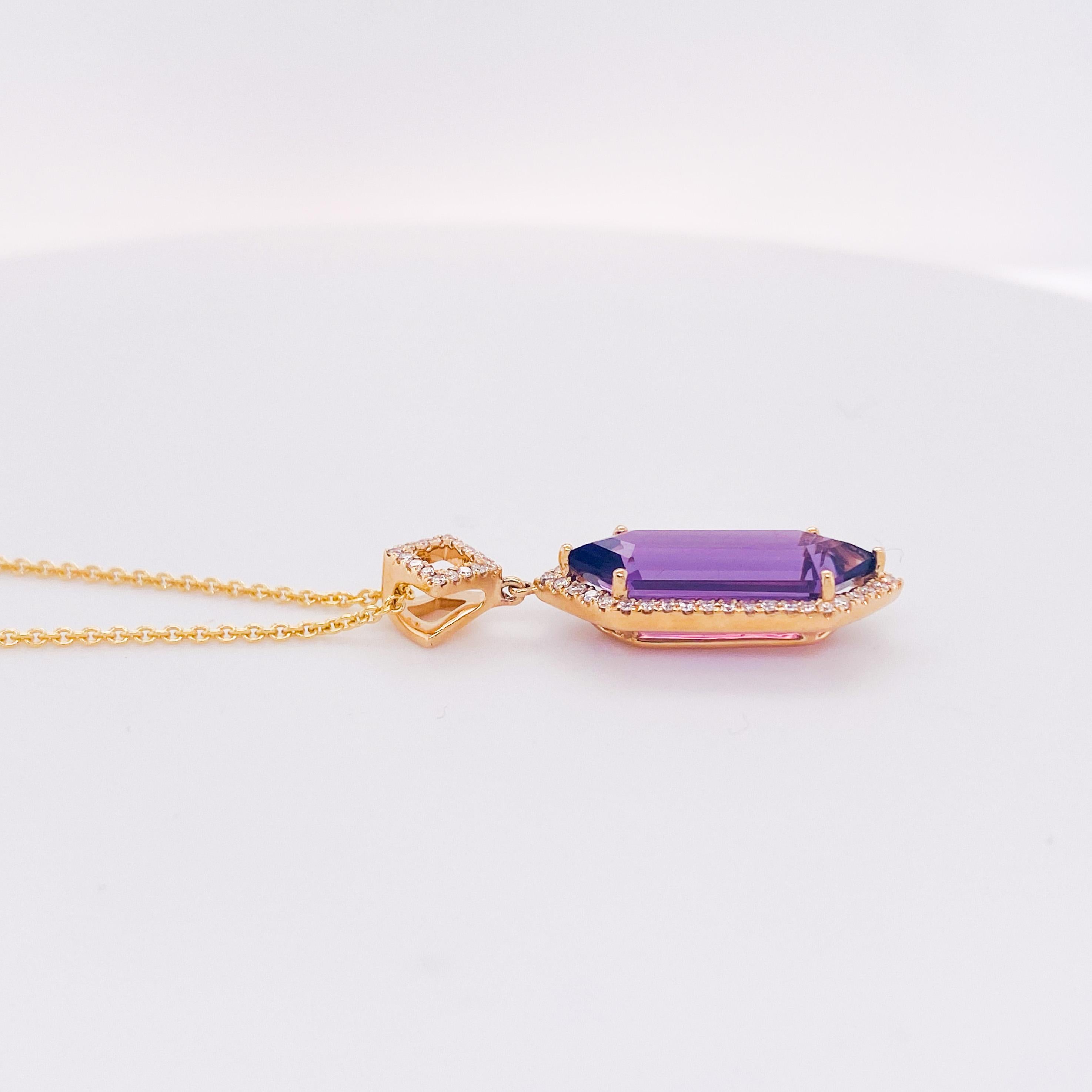 Modern Hexagonal Amethyst Pendant with Diamond Halo 3.75 Carat and Chain in 14k Gold For Sale