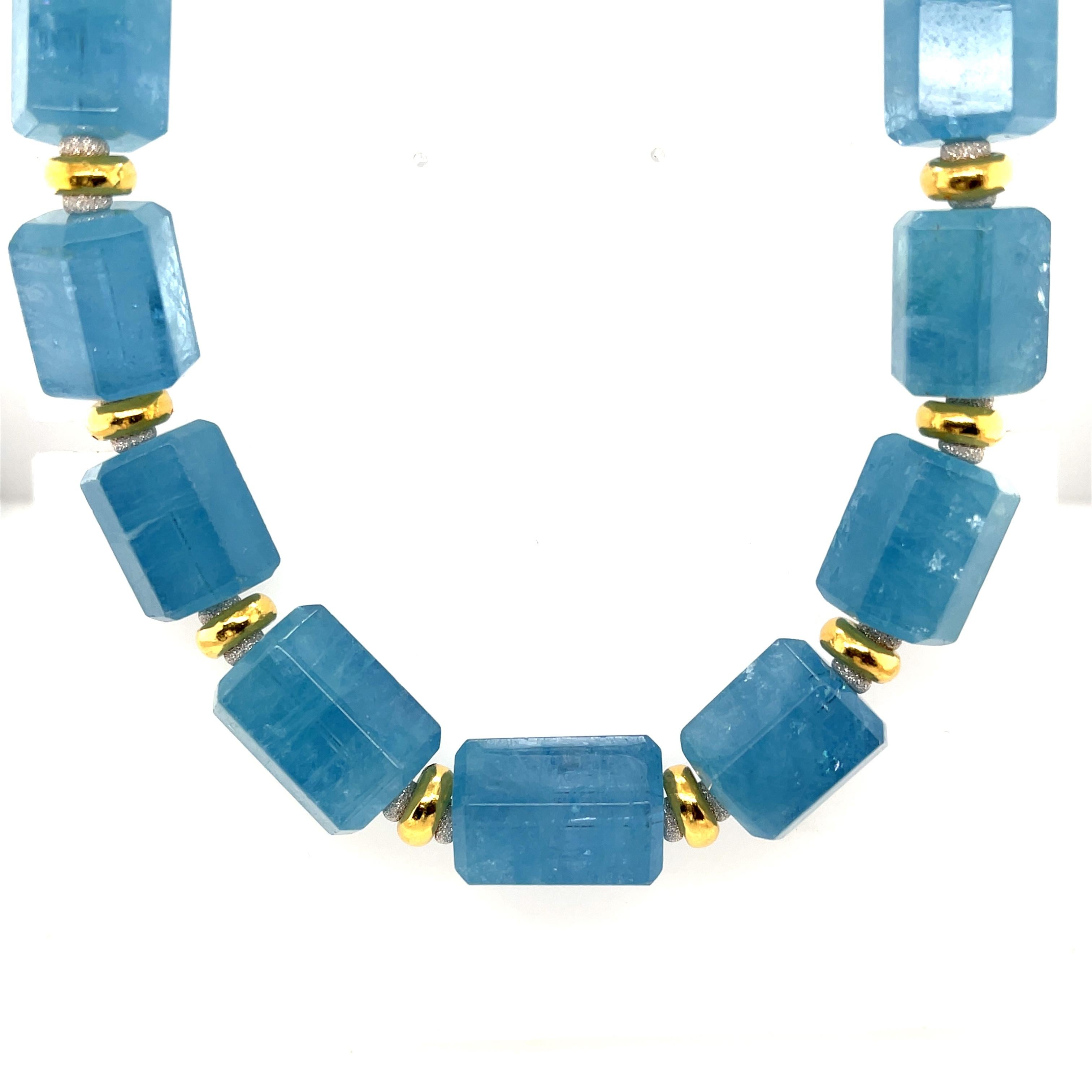 This bold and beautiful aquamarine necklace features 850 carats of gems and is simply stunning!  Showcasing superfine and unusually large gems with superior blue color, the crystals in this collection have been faceted as hexagonal columns. This