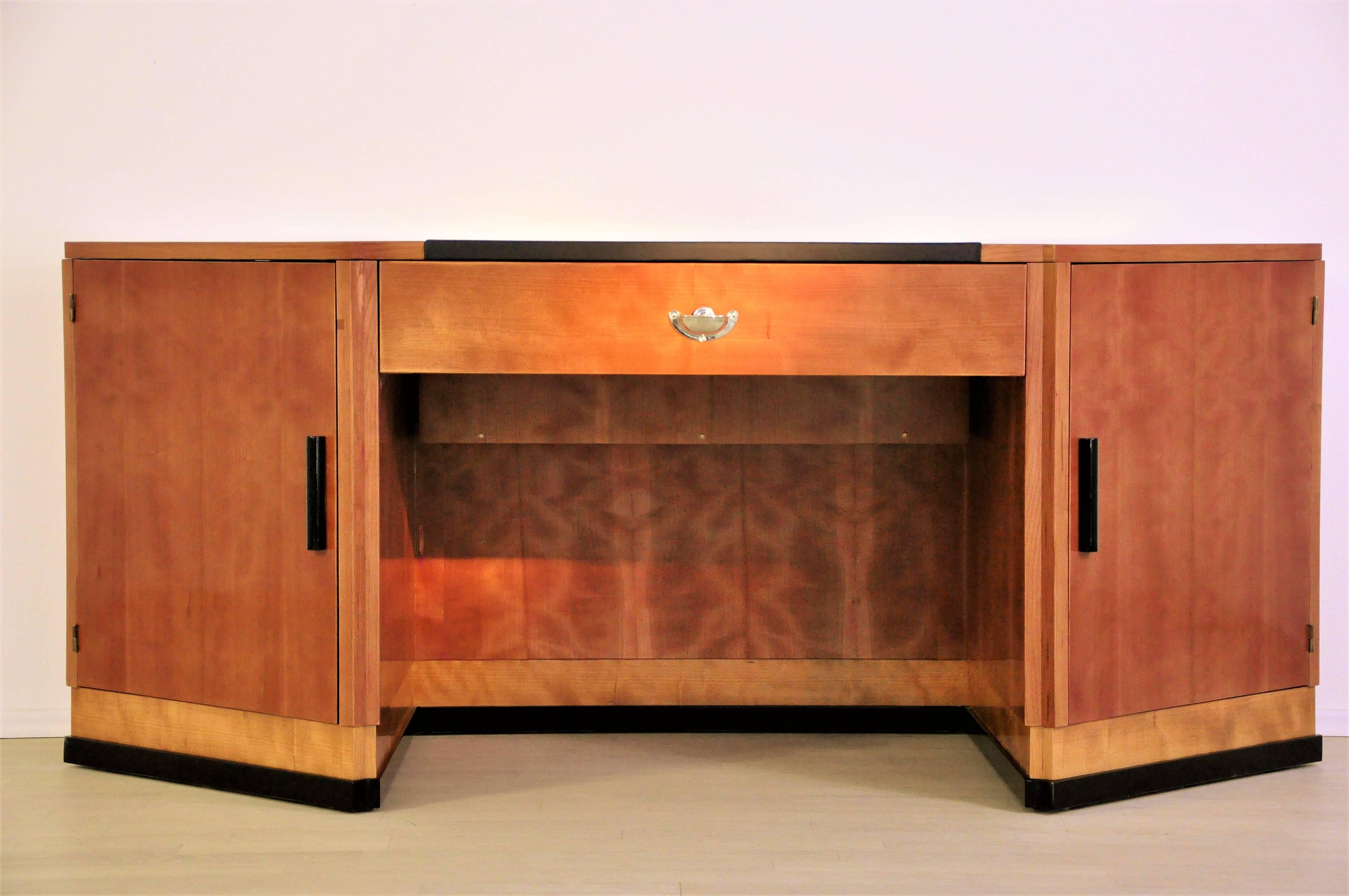 Mid-20th Century Hexagonal Art Deco Desk Made of Cherry and Mahogany Wood For Sale