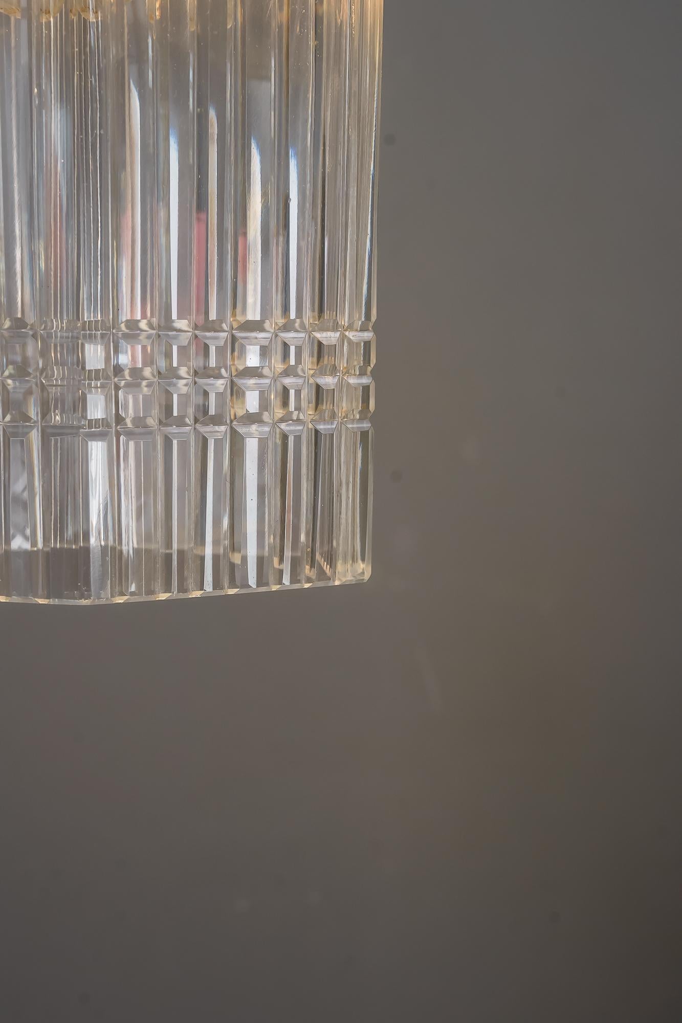 Lampe à suspension hexagonale Art déco avec abat-jour en verre d'origine, vers les années 1920 en vente 8