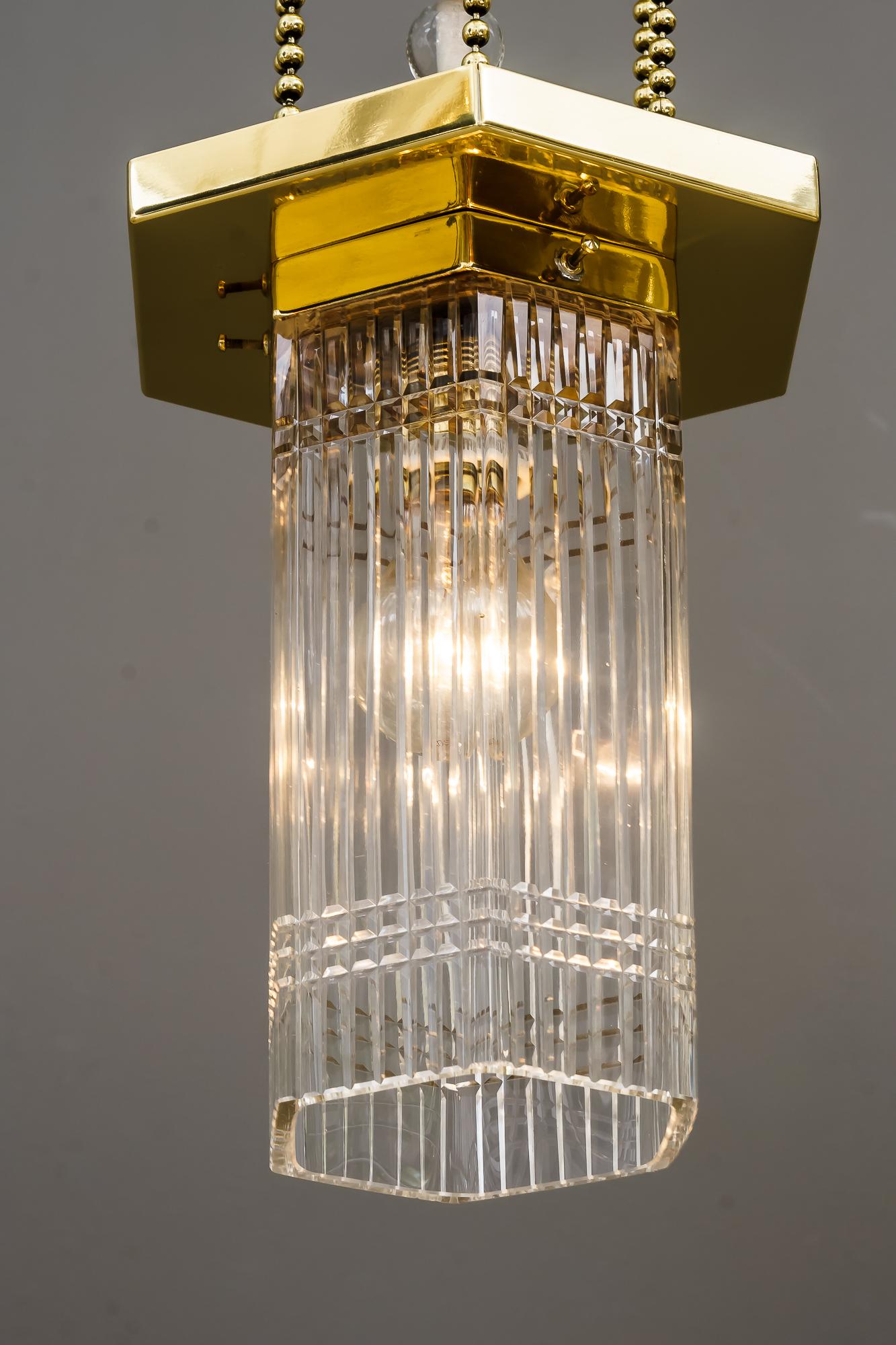 Lampe à suspension hexagonale Art déco avec abat-jour en verre d'origine, vers les années 1920 en vente 2