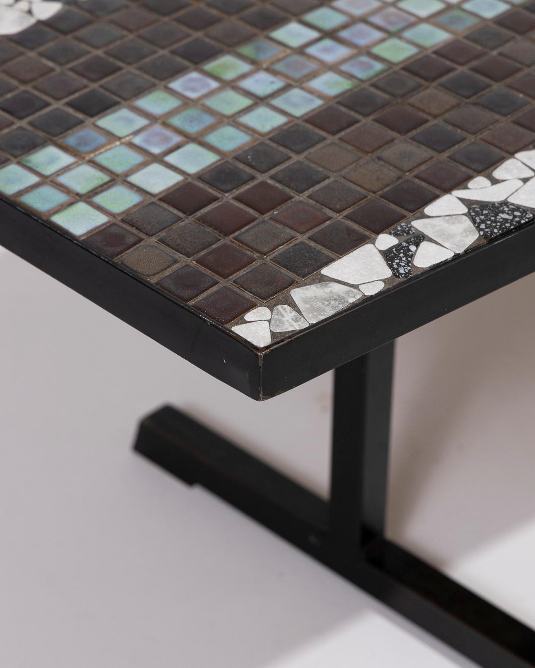 Table basse hexagonale, années 1930 en vente 10