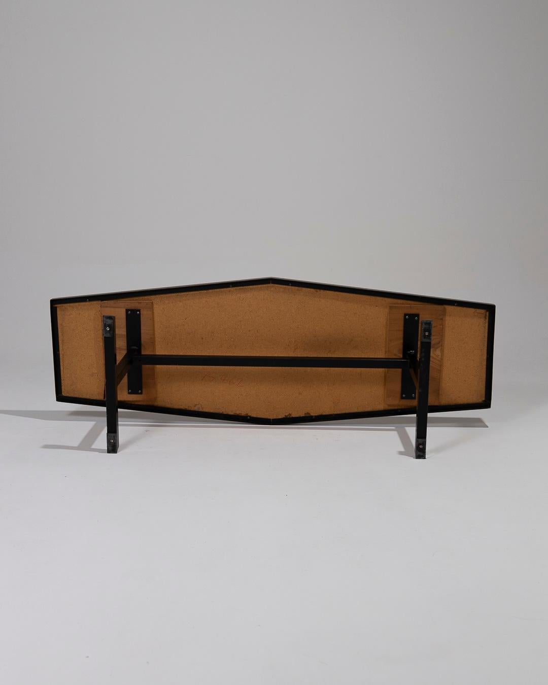 Table basse hexagonale, années 1930 en vente 11