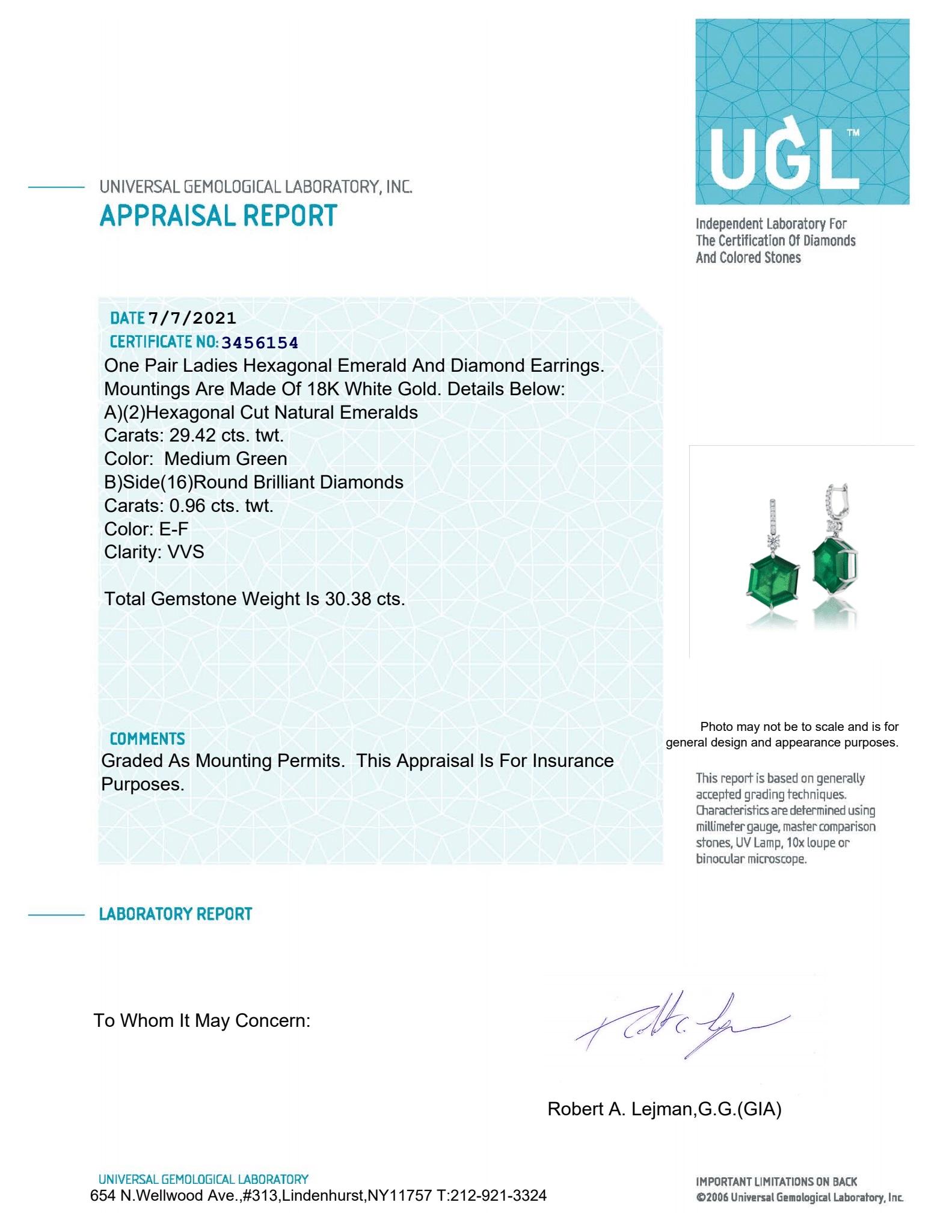 Brilliant Cut 18k White Gold 29.42ct Hexagonal Emerald And .96ct Diamond Earrings For Sale