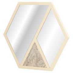 Miroir hexagonal en marbre, fabriqué à la main en Italie