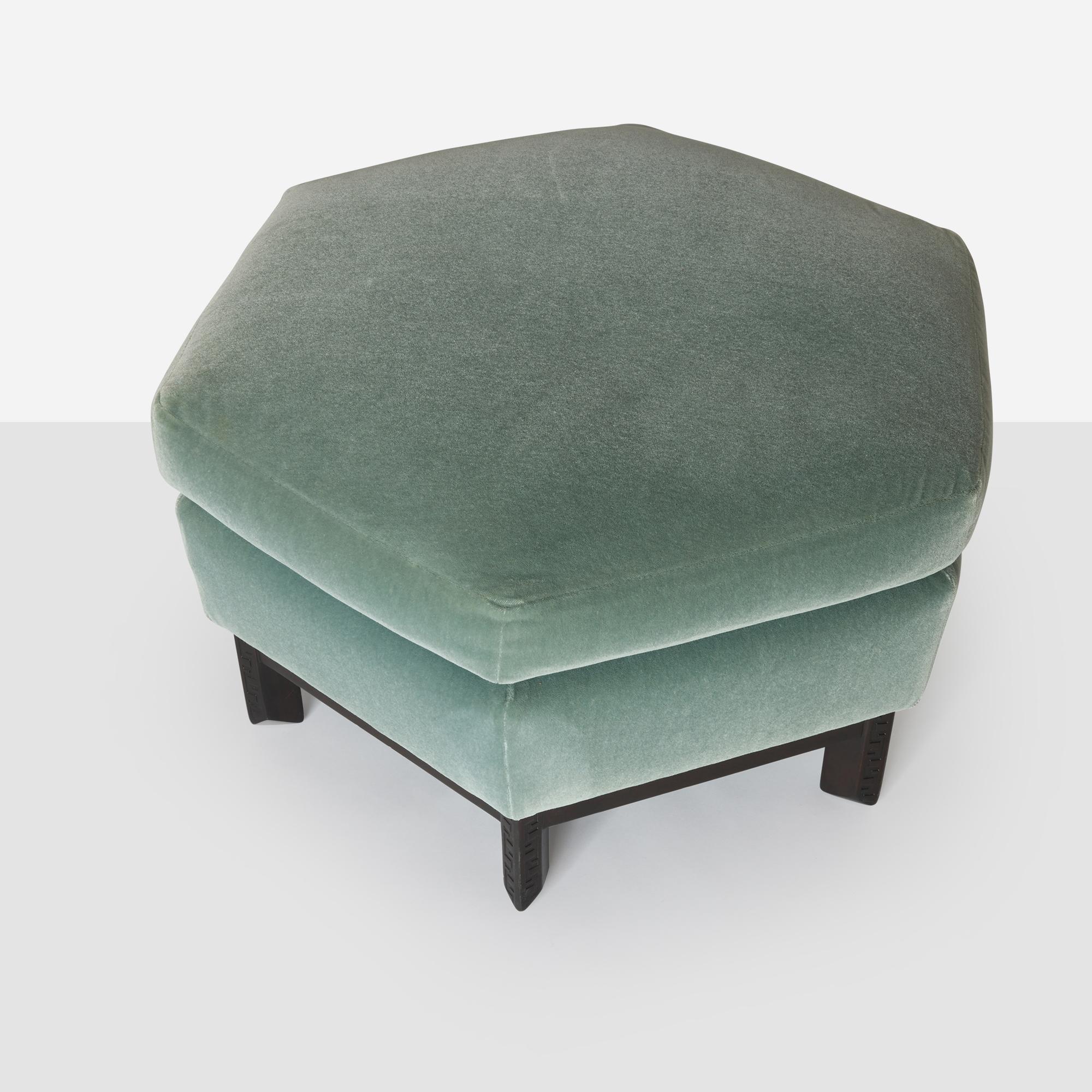 Otomana hexagonal de Frank Lloyd Wright para Henredon - tres disponibles Moderno en venta