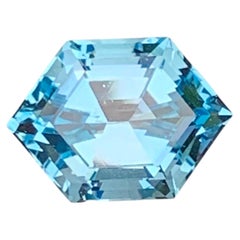 Hexagonal Shape Cyan Blue Brazilian Topaz Gemstone for Ring & Pendant Jewelry