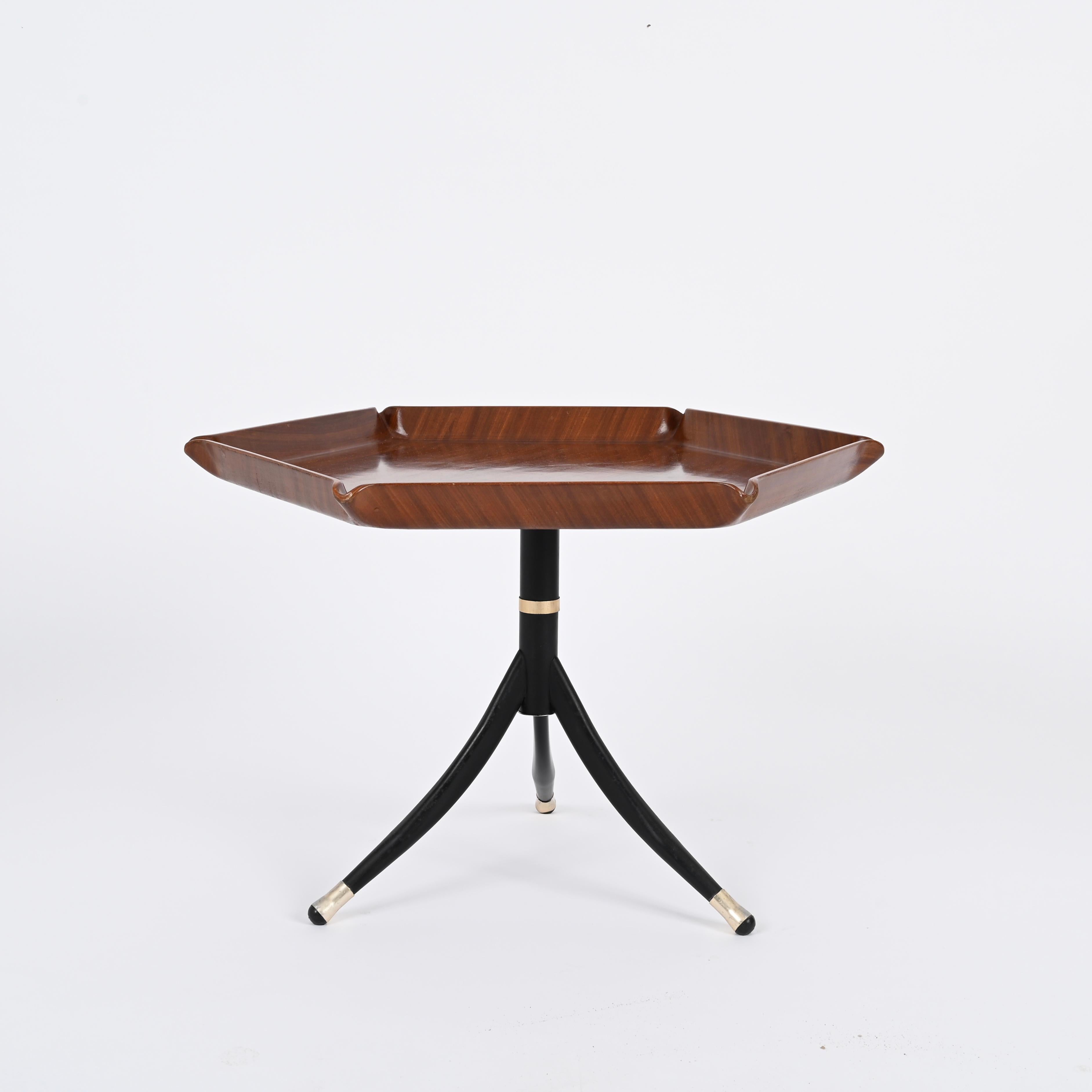 Table d'appoint hexagonale en teck cintré et métal par Campo e Graffi, Italie, années 1960 en vente 9