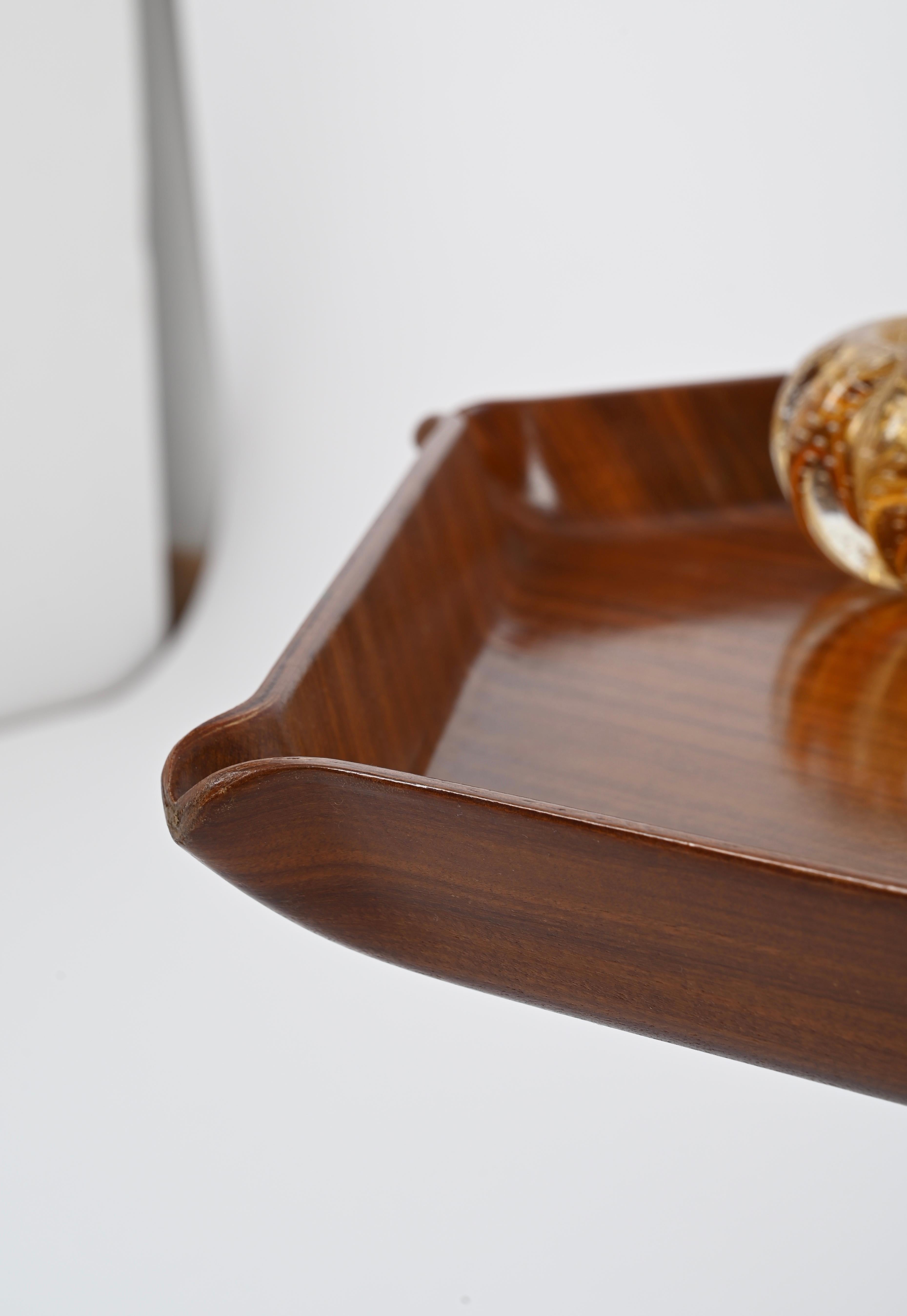 Table d'appoint hexagonale en teck cintré et métal par Campo e Graffi, Italie, années 1960 en vente 11