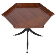 Table d'appoint hexagonale en teck cintré et métal par Campo e Graffi, Italie, années 1960
