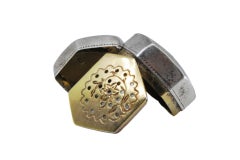 Hexagonal silver and gold vinaigrette box