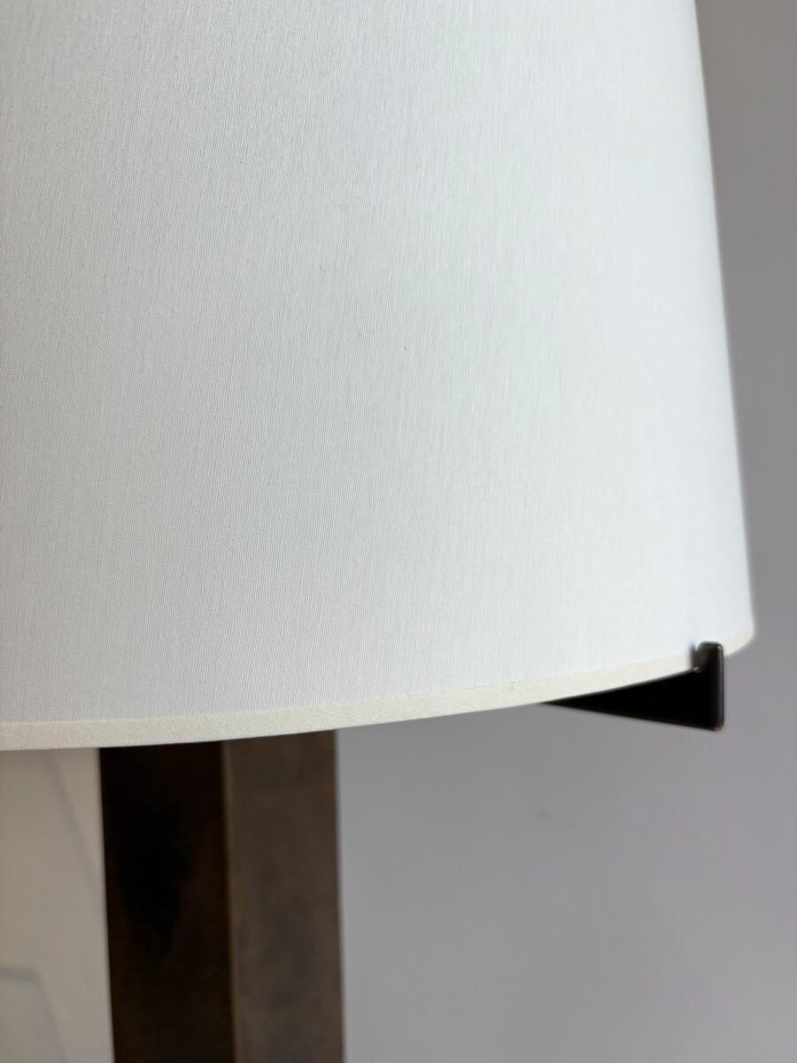 Belge Lampe de table hexagonale de Jules Wabbes, années 1960 en vente