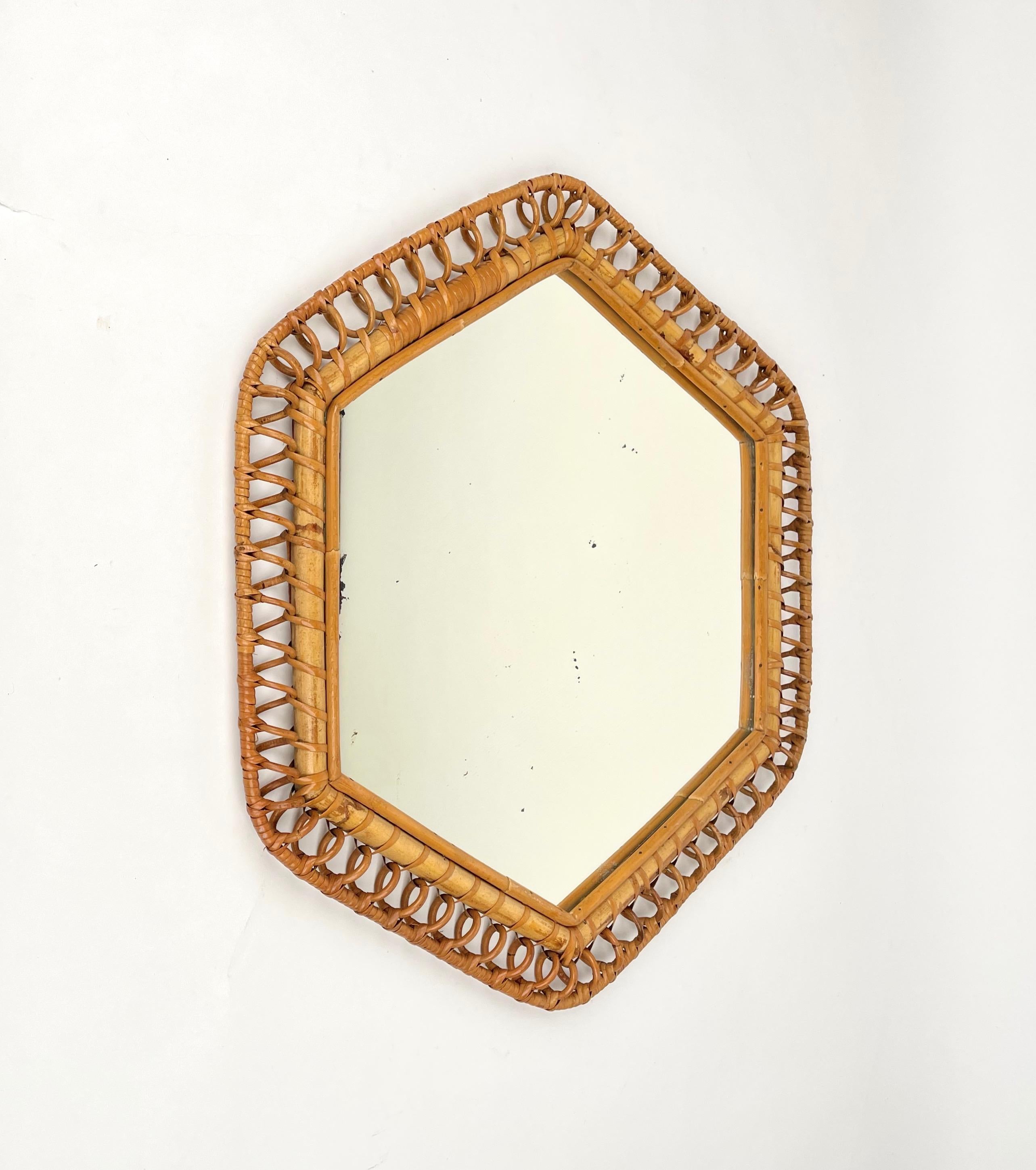 Hexagonal Wall Mirror Bamboo & Rattan Italy 1960s In Good Condition In Rome, IT