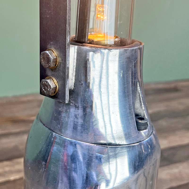 Britische Edison LED Vintage Industrie-Stehlampe von Heyes of Wigan, Mid-Century im Zustand „Gut“ im Angebot in Leicester, Leicestershire
