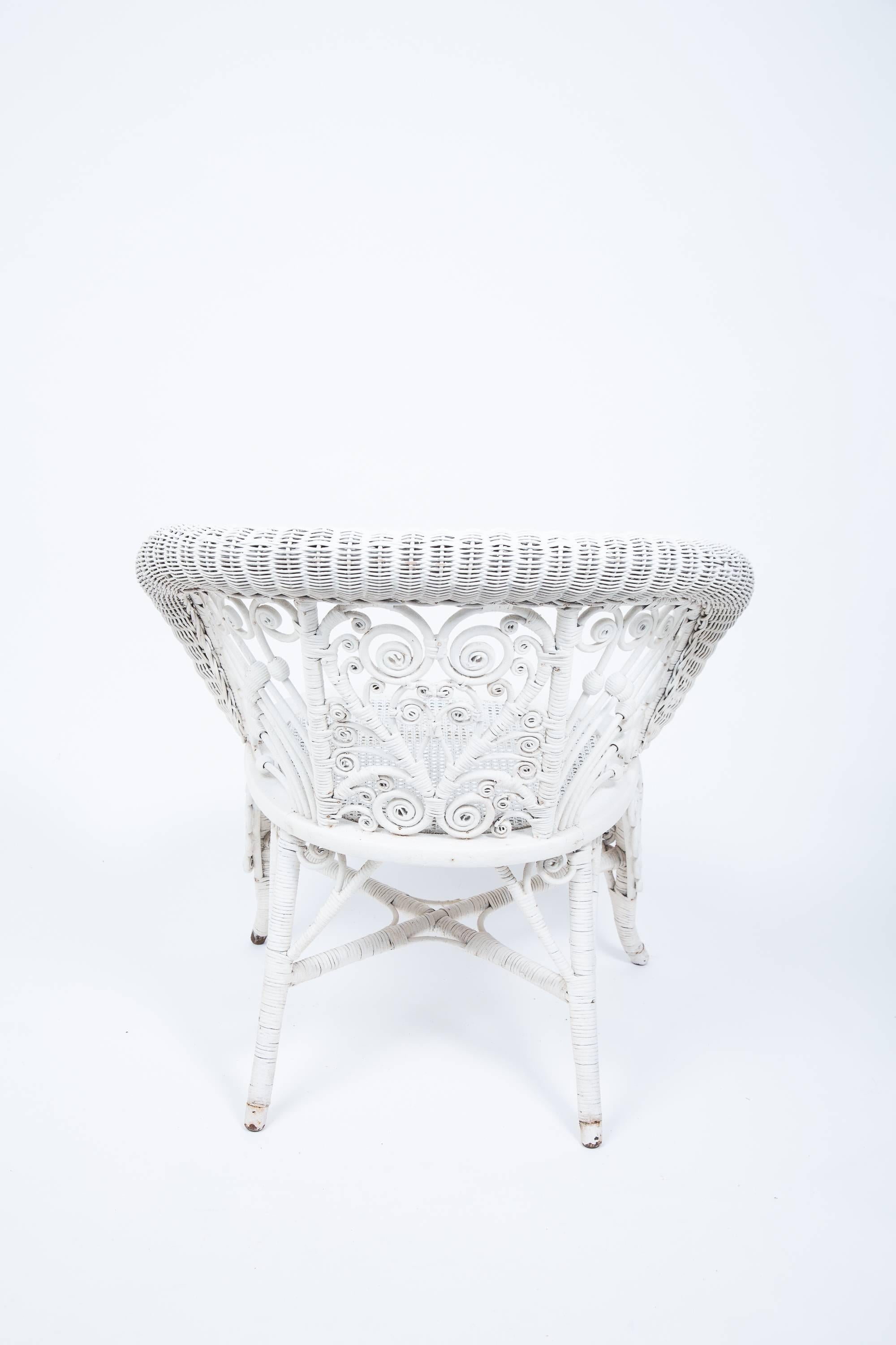 Heywood Company Victorian White Wicker Parlour Armchair Set For Sale 2