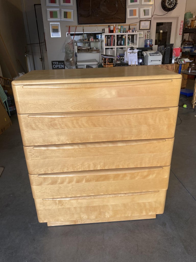 Heywood Wakefield Blonde Streamline Maple Highboy Dresser For Sale at