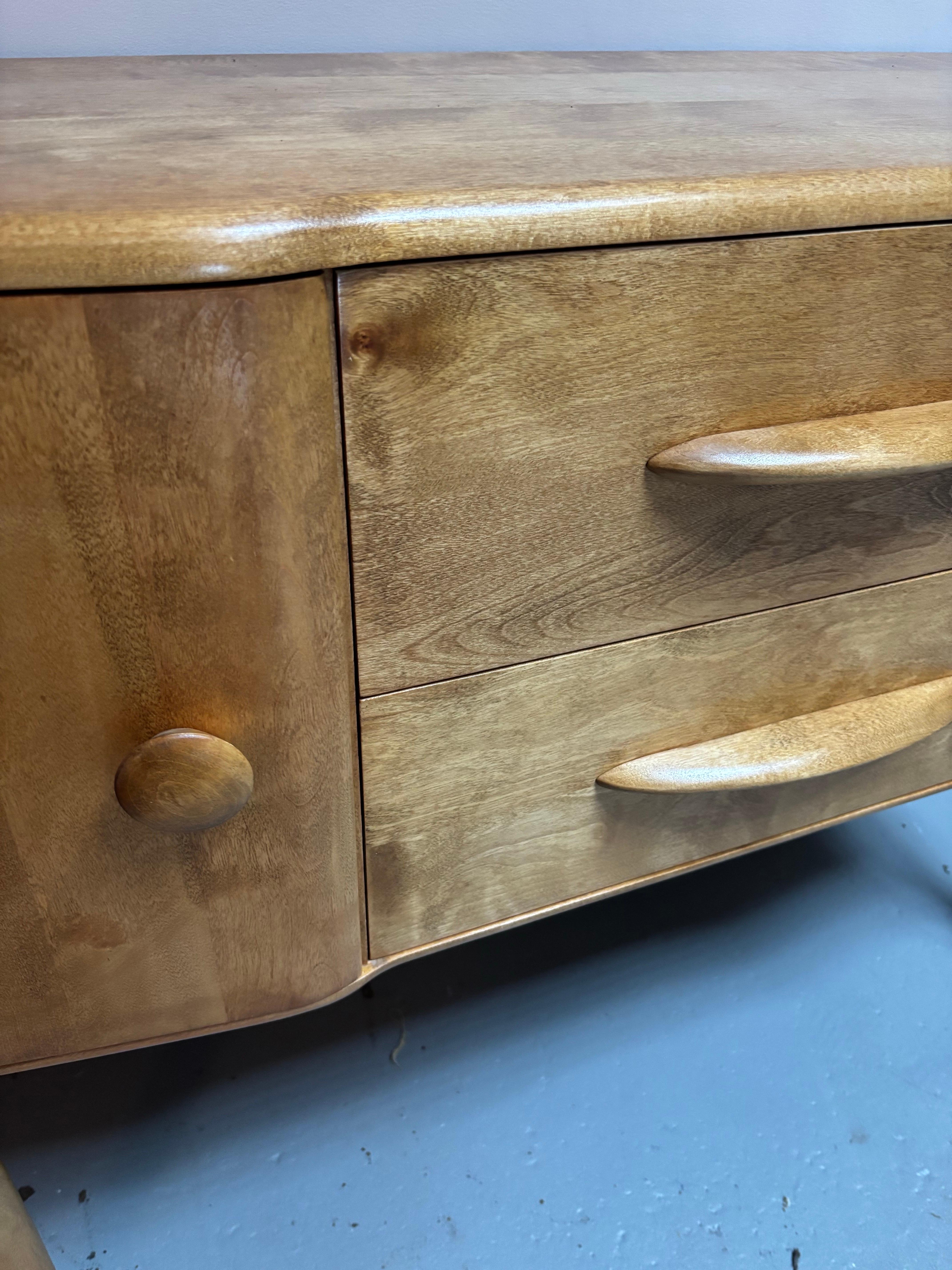 Americano Buffet Heywood Wakefield anni '30 in vendita