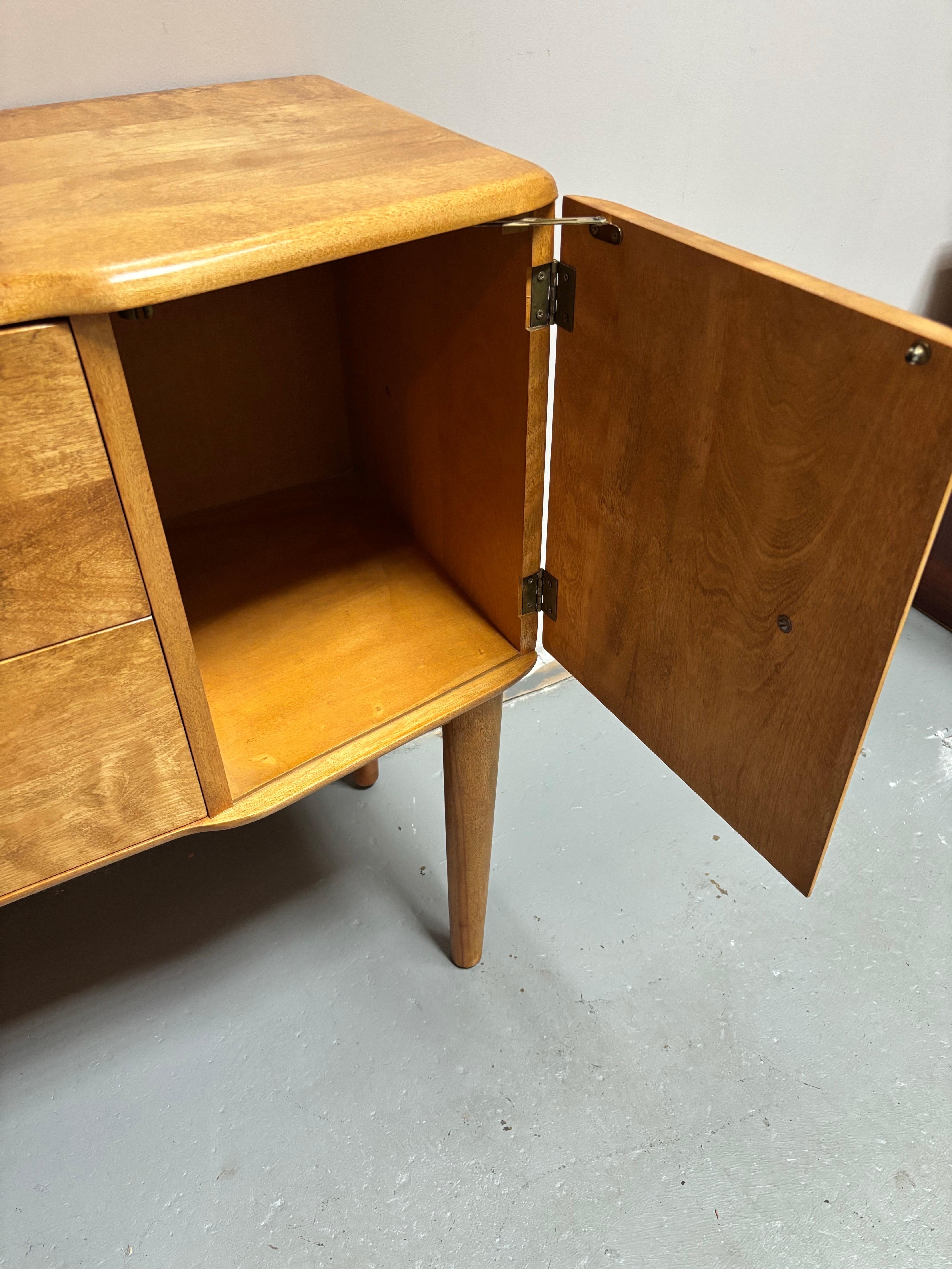 Acero Buffet Heywood Wakefield anni '30 in vendita
