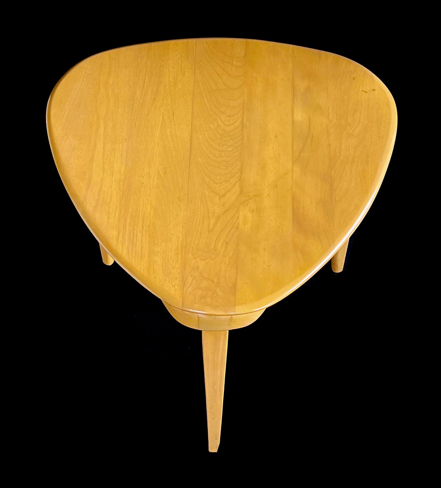 North American Heywood Wakefield 1950's Maple Guitar-Pick Drinks/Side-Table For Sale