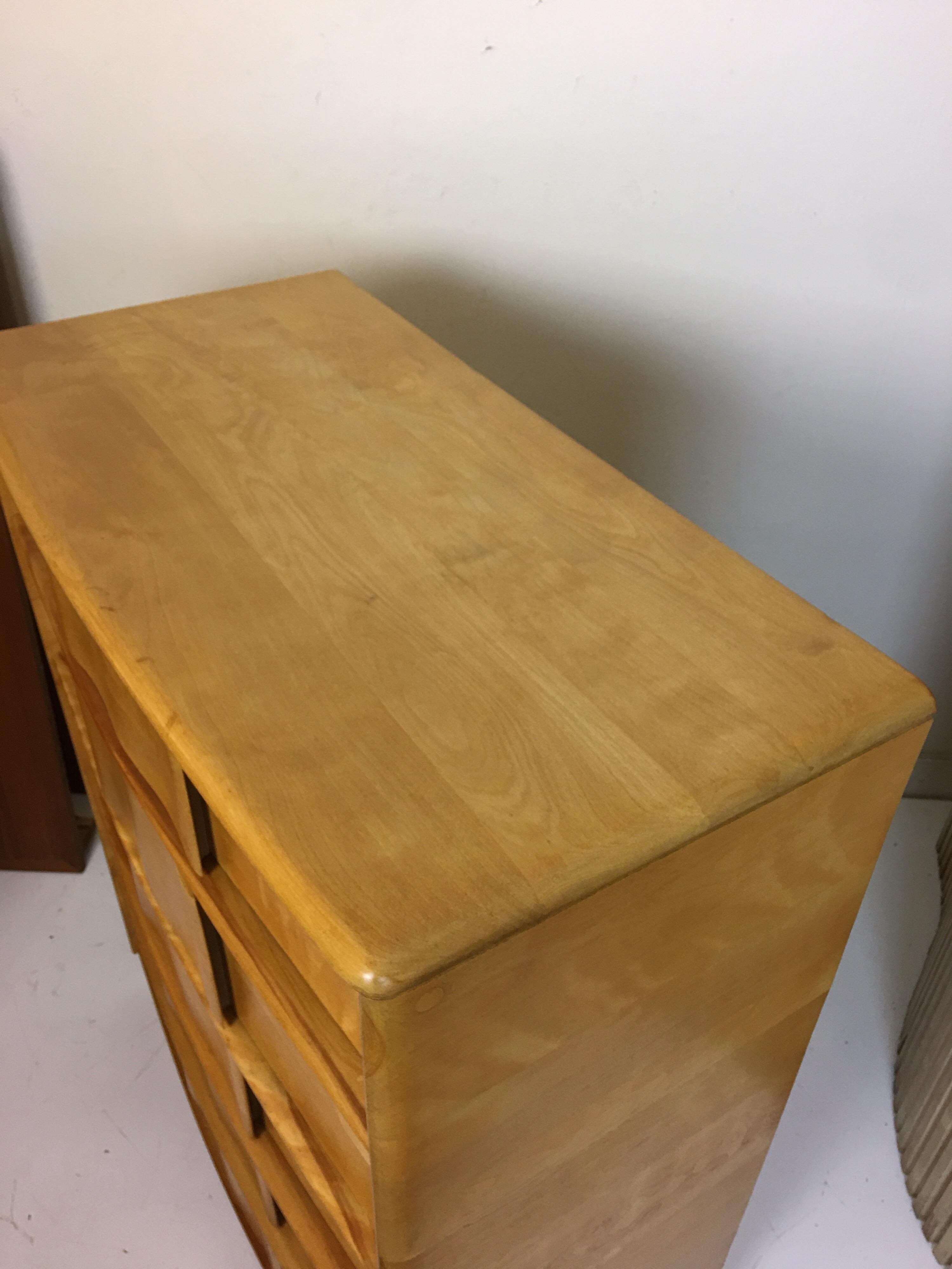 American Heywood Wakefield 5-Drawer Sculptura Dresser
