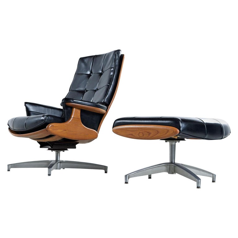 Heywood Wakefield 710D Black Naugahyde Swivel Rocker Lounge Chair and