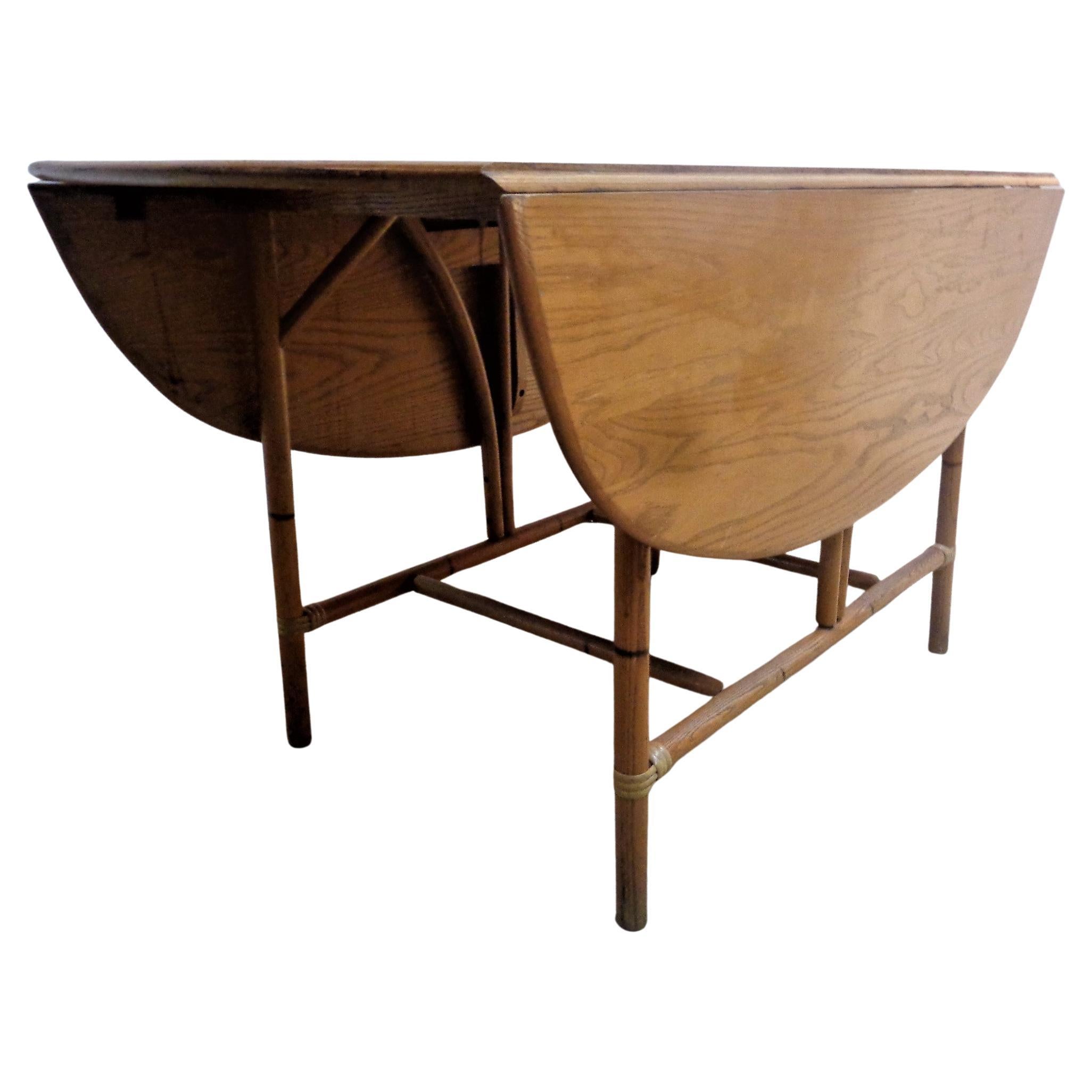Heywood-Wakefield Ashcraft Line Drop Leaf Dining Table, 1940-1950 3