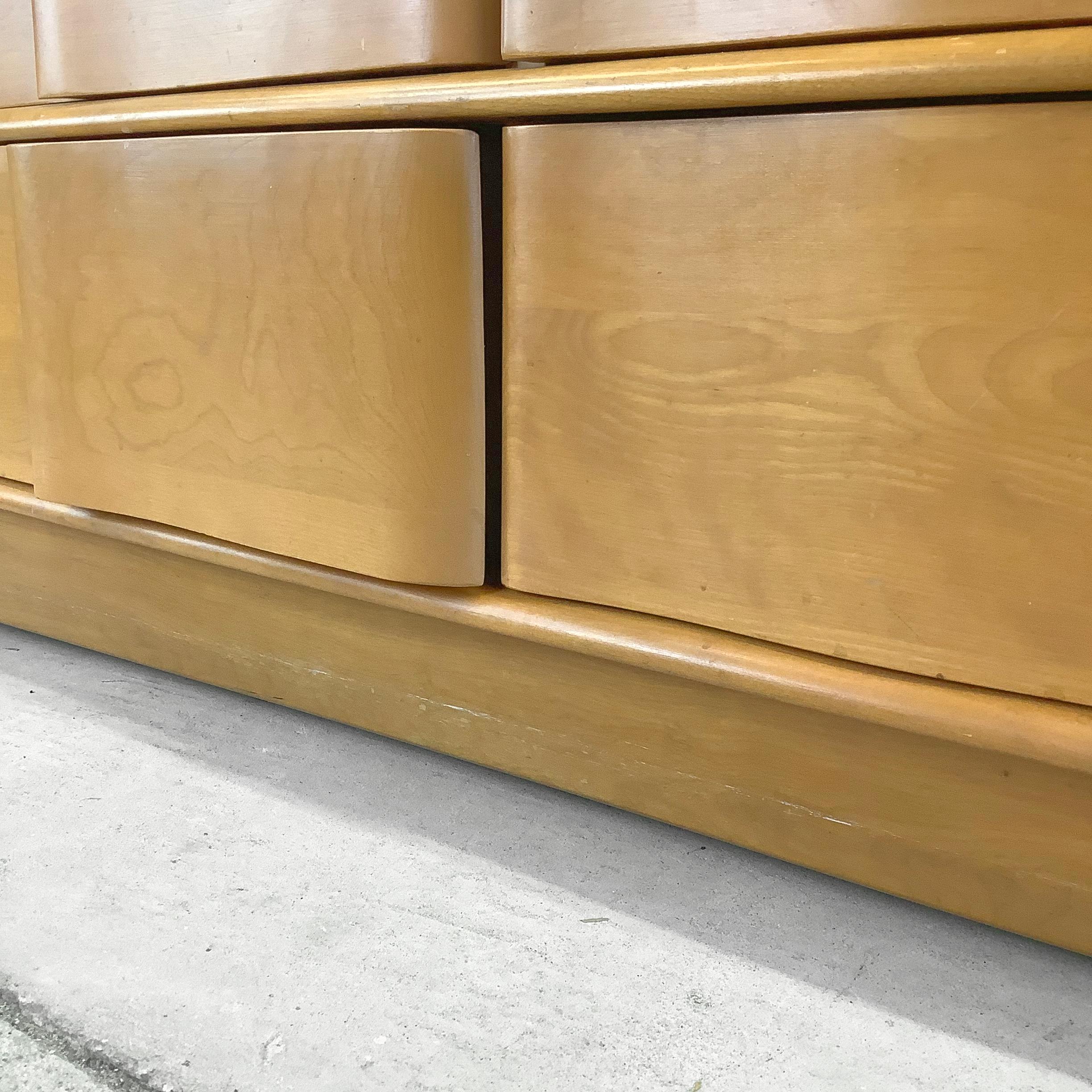 Heywood-Wakefield Champagne Finish Nine Drawer Dresser 6