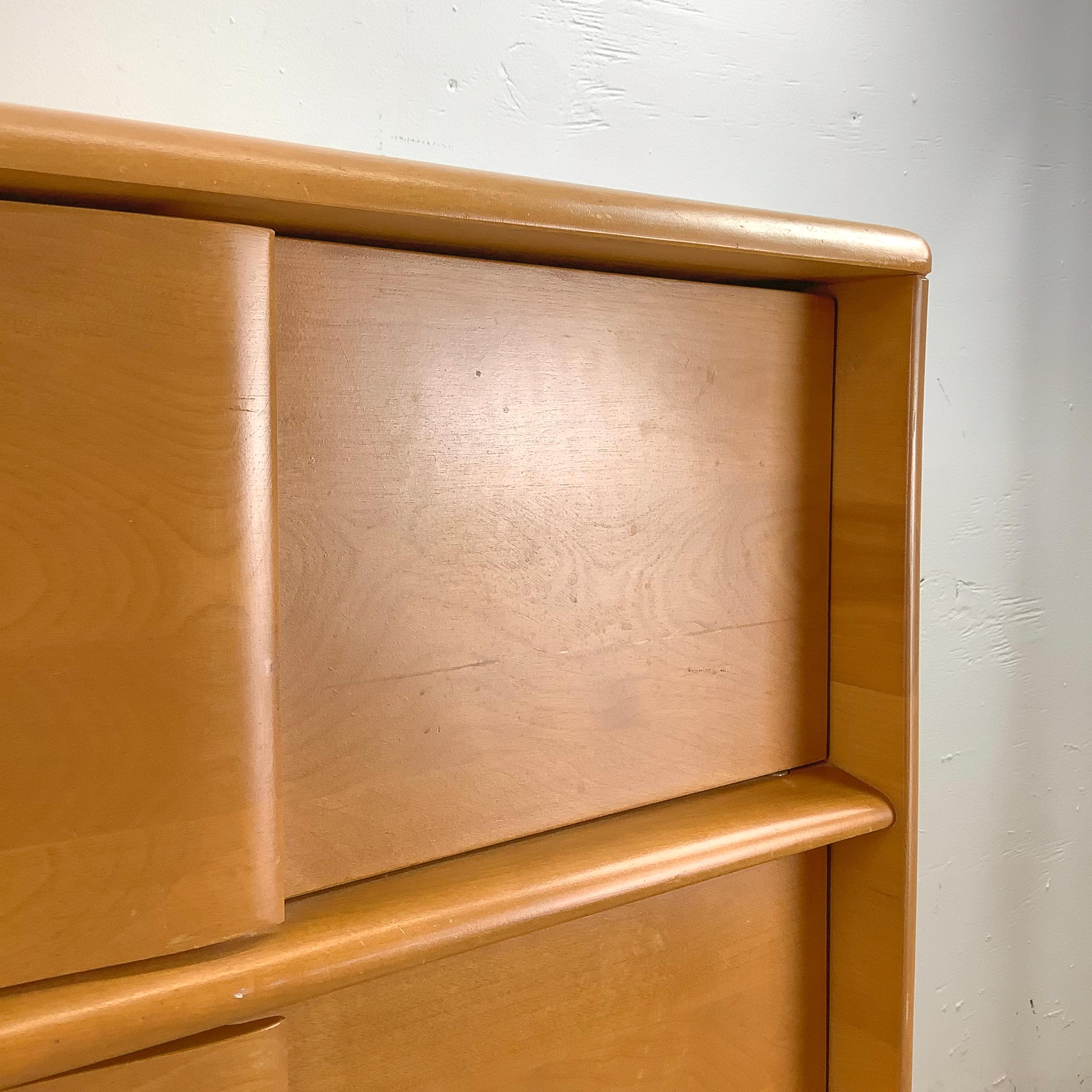 Heywood-Wakefield Champagne Finish Nine Drawer Dresser 12