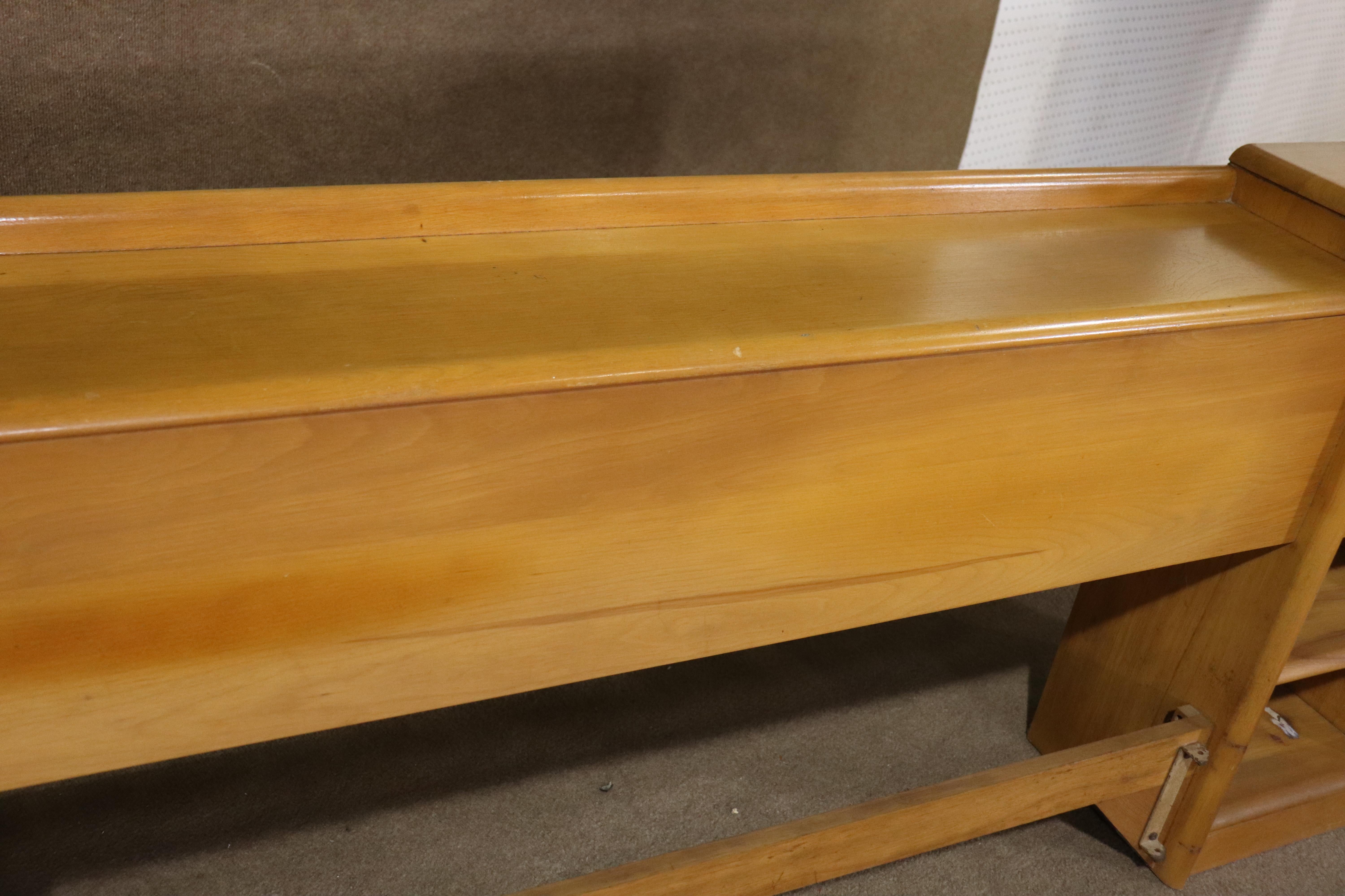 Maple Heywood Wakefield 'Champagne' Headboard For Sale