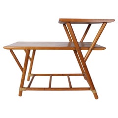 Tavolino Heywood Wakefield in castagno e rattan "Step