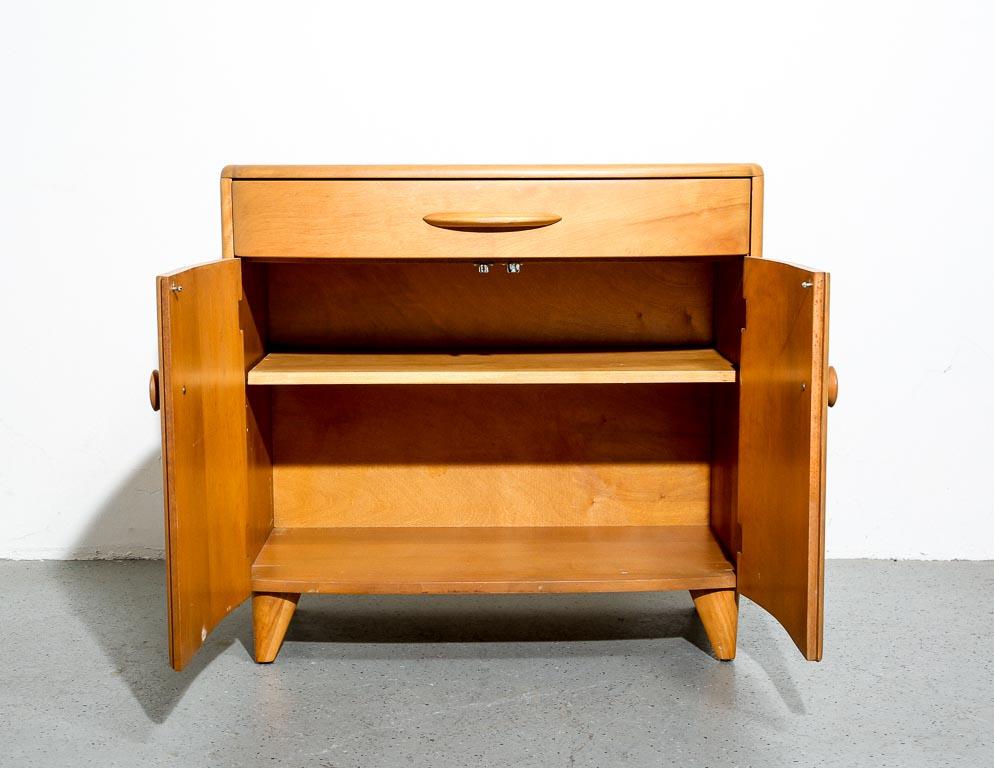 Heywood Wakefield 'Crescendo' Series Cabinet In Good Condition In Brooklyn, NY