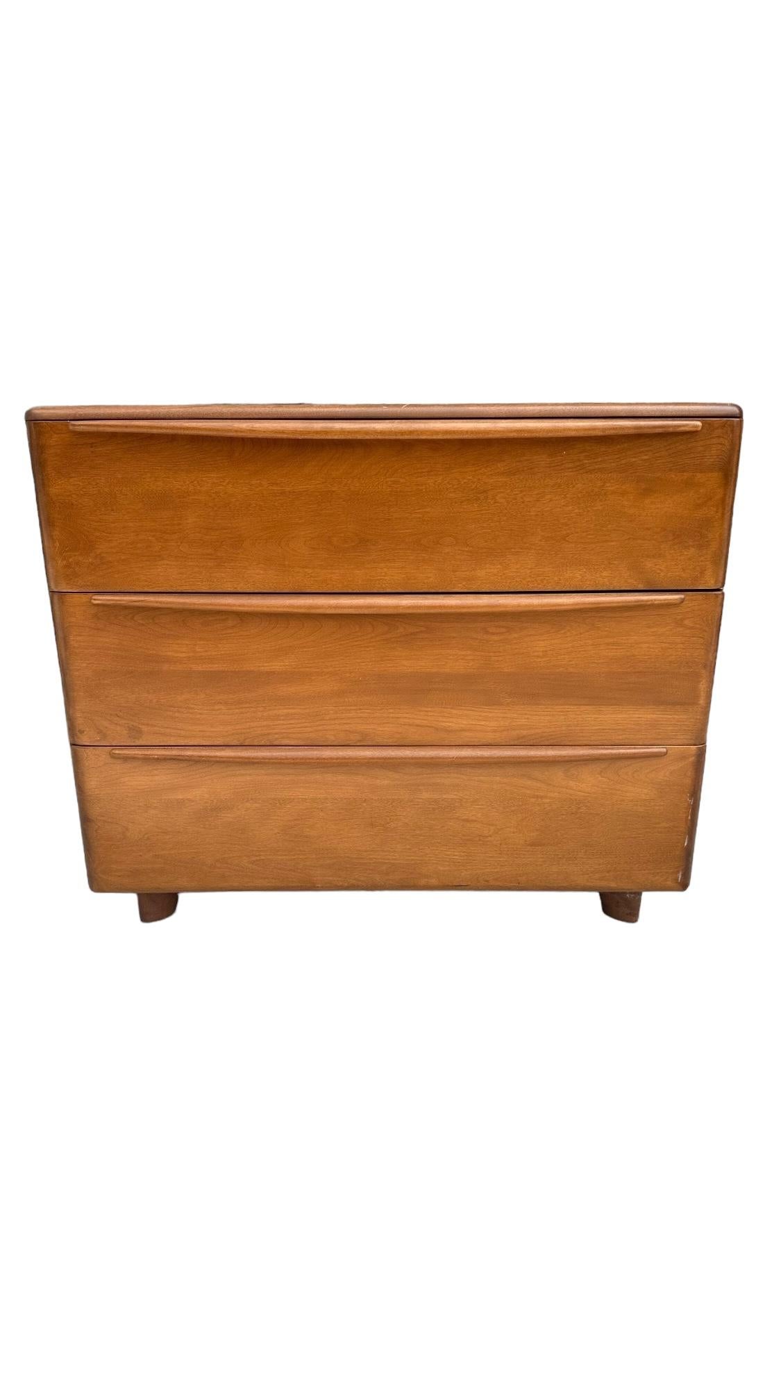 Heywood Wakefield Dresser with Beautiful Champagne Patina Finish 10