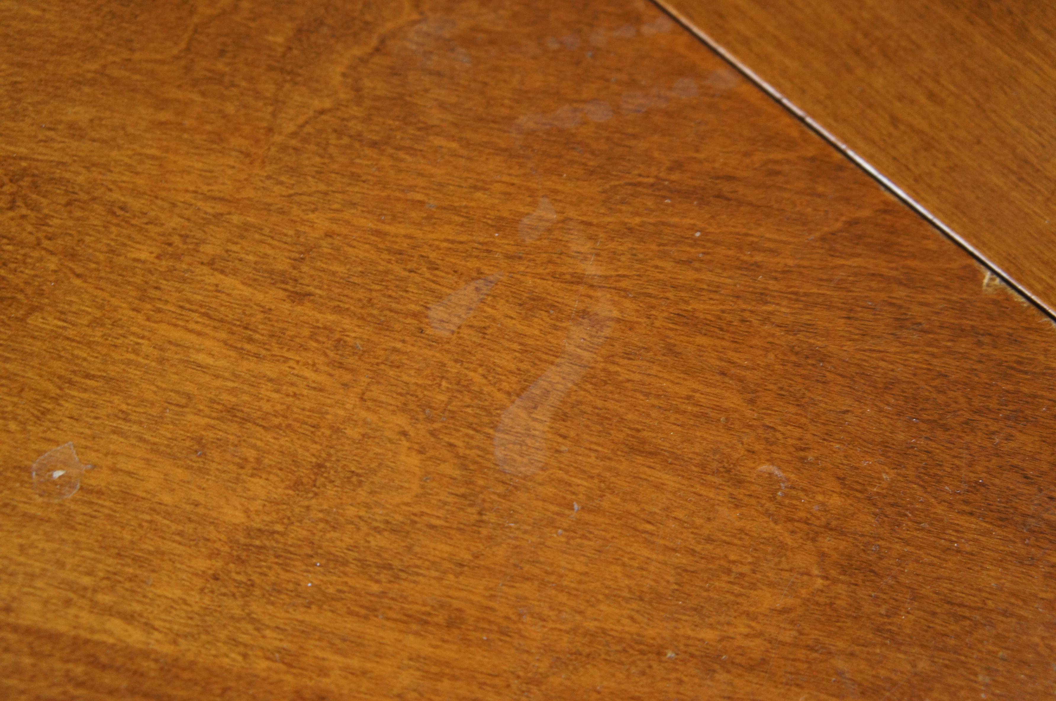 Heywood Wakefield Early American Maple Tripod Clover Drop Leaf Pembroke Table 3