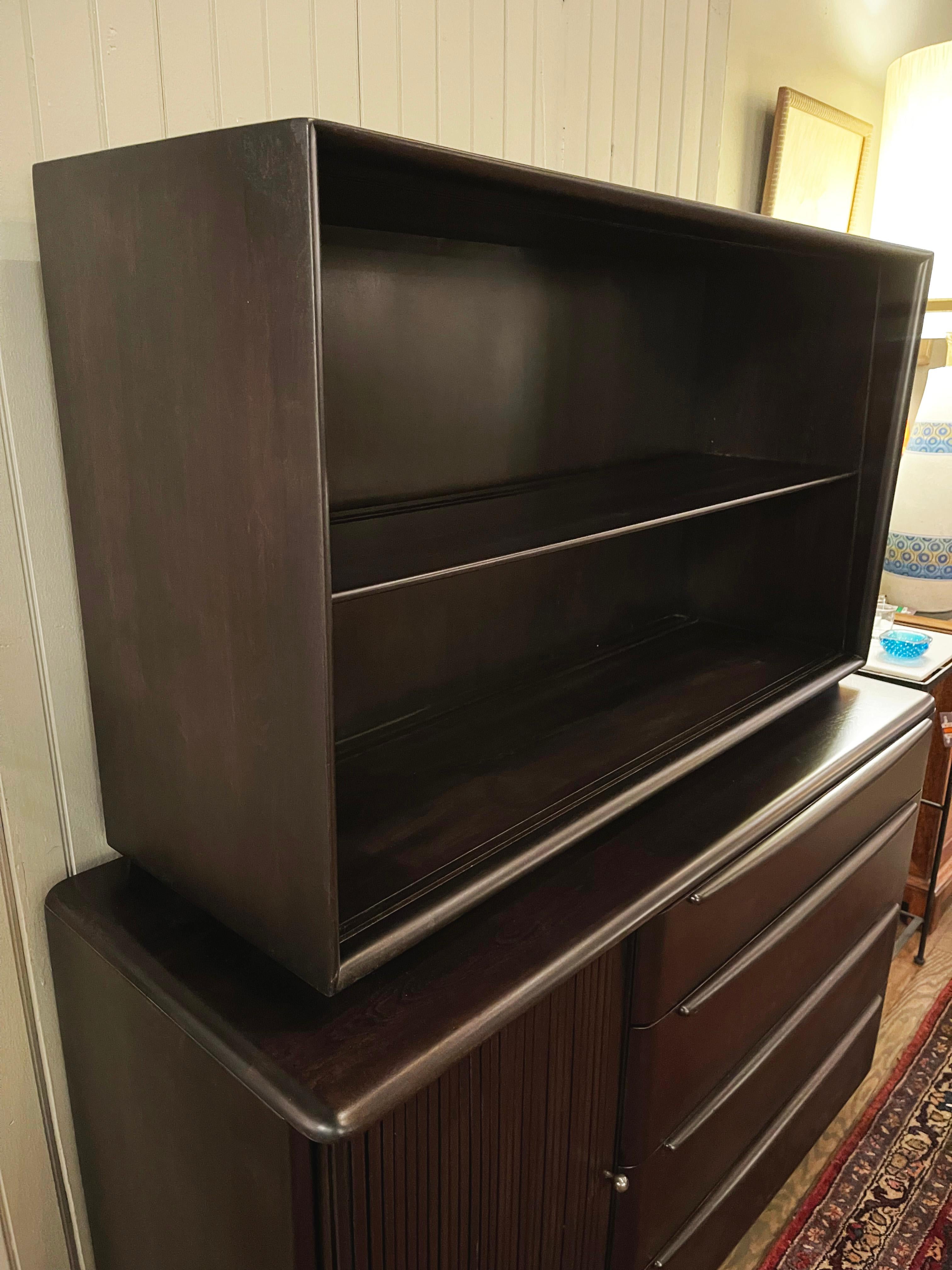 Heywood Wakefield Ebonized Maple Tambour Credenza Hutch In Good Condition In Brooklyn, NY