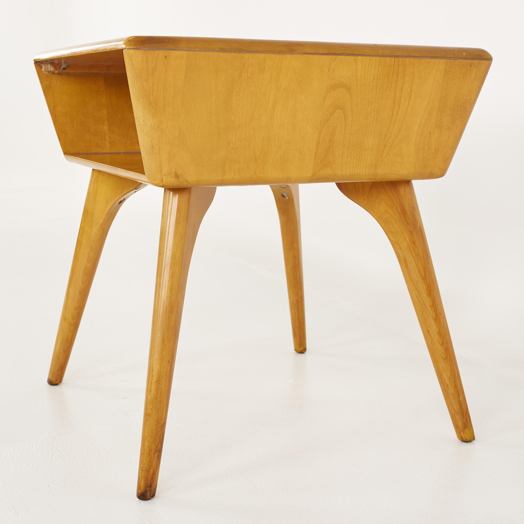 Late 20th Century Heywood Wakefield Encore Mid Century Side End Table