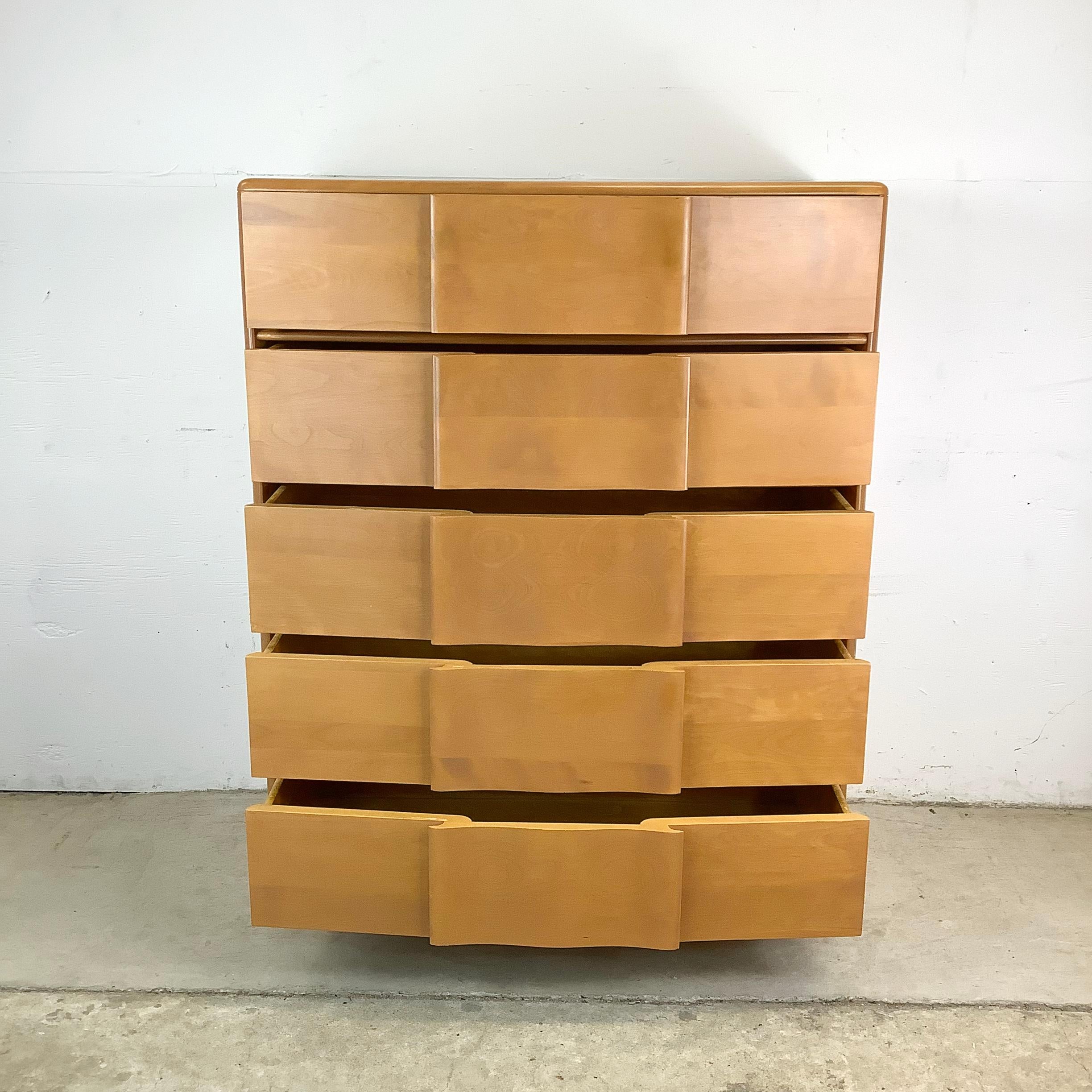 Heywood-Wakefield Five Drawer Highboy Dresser In Good Condition In Trenton, NJ