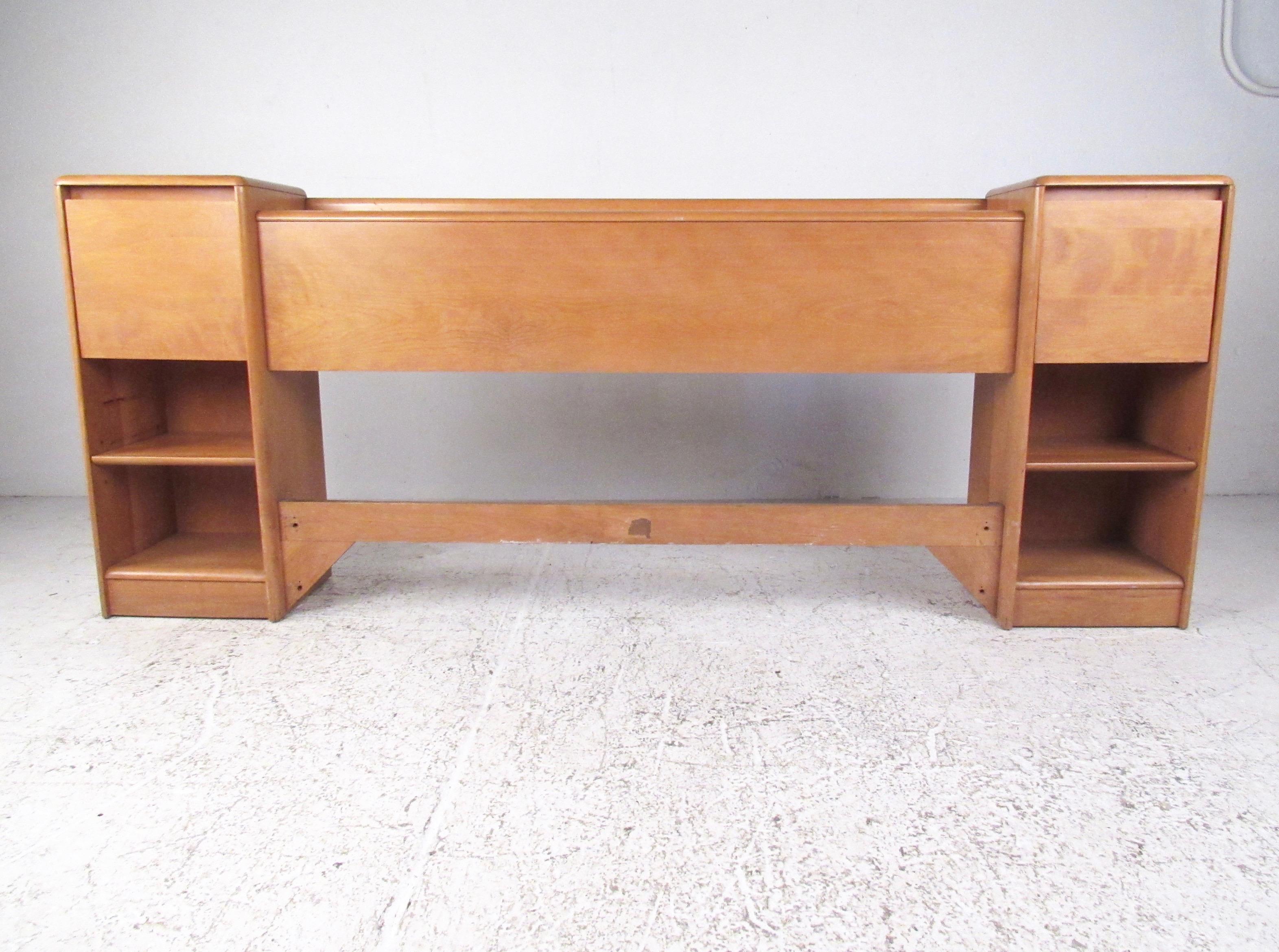 headboard with side tables