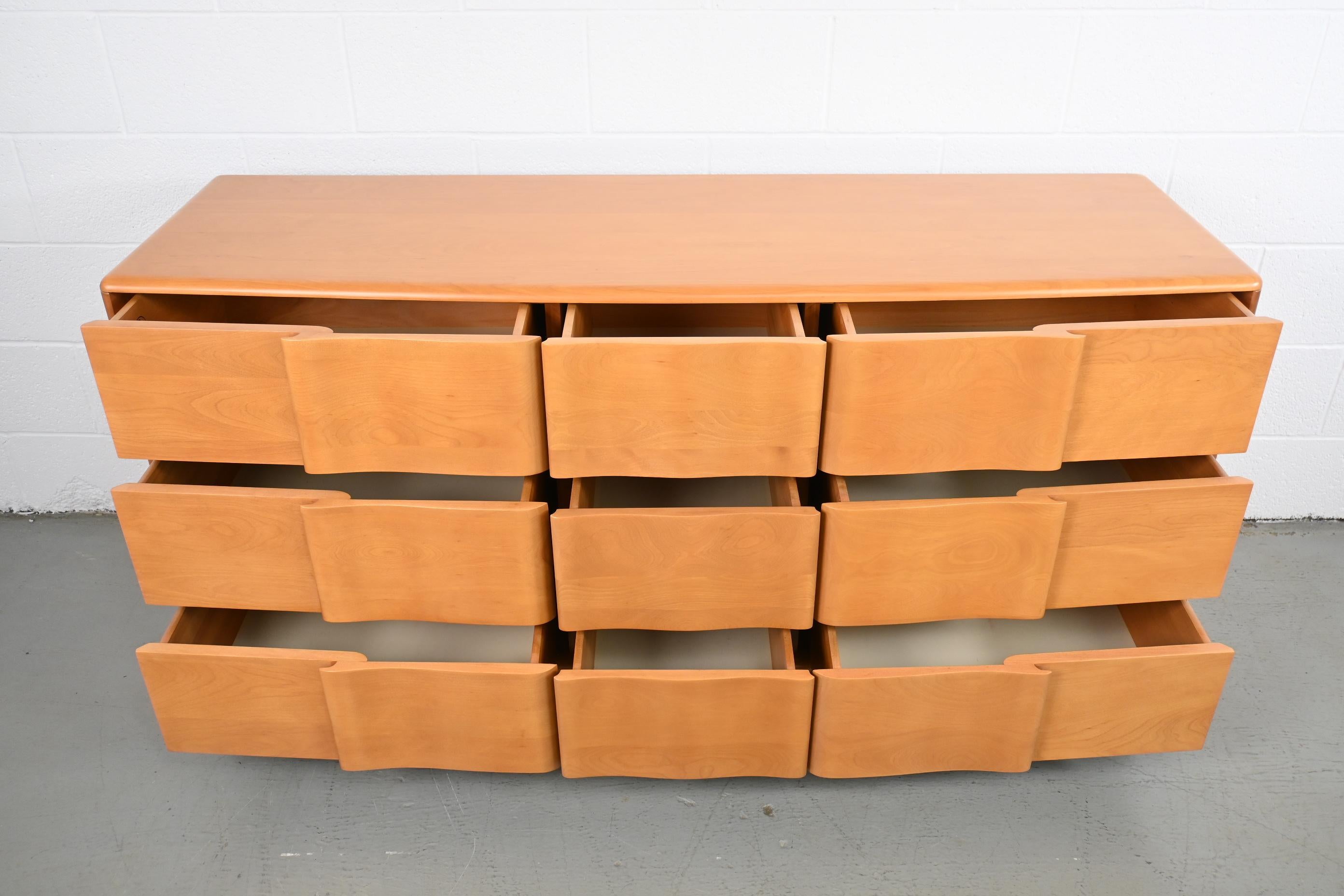 Heywood Wakefield Furniture Sculptra Nine Drawer Dresser 6